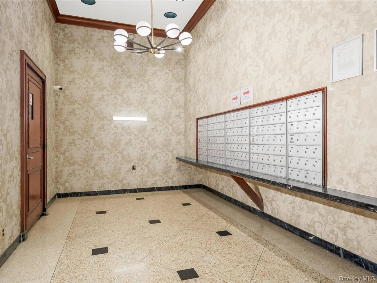 41-40 Union Street, New York, NY, 1 Bedroom Bedrooms, 4 Rooms Rooms,1 BathroomBathrooms,Residential,For Rent,Union,0,1016740 41-40 Union Street, New York, NY, 1 Bedroom Bedrooms, 4 Rooms Rooms,1 BathroomBathrooms,Residential,For Rent,Union,0,1016740