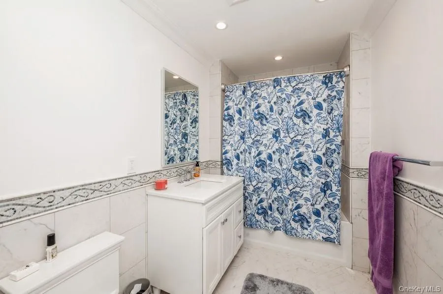176 Townsend Avenue, Pelham, NY, 4 Bedrooms Bedrooms, 10 Rooms Rooms,3 BathroomsBathrooms,Residential Lease,For Rent,Townsend,0,1016741 176 Townsend Avenue, Pelham, NY, 4 Bedrooms Bedrooms, 10 Rooms Rooms,3 BathroomsBathrooms,Residential Lease,For Rent,Townsend,0,1016741