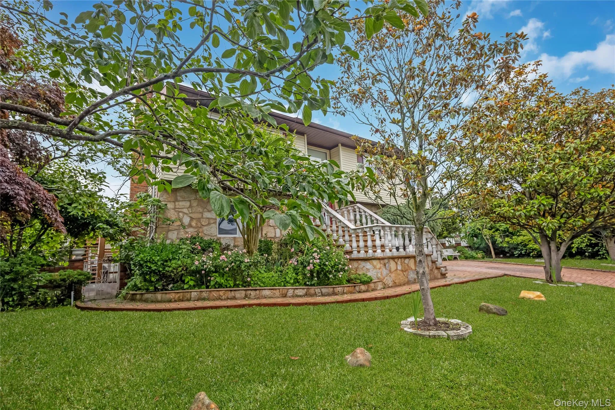26 Block Terrace, Oyster Bay, NY, 4 Bedrooms Bedrooms, 9 Rooms Rooms,3 BathroomsBathrooms,Residential,For Rent,Block,0,KEY1016742 26 Block Terrace, Oyster Bay, NY, 4 Bedrooms Bedrooms, 9 Rooms Rooms,3 BathroomsBathrooms,Residential,For Rent,Block,0,KEY1016742