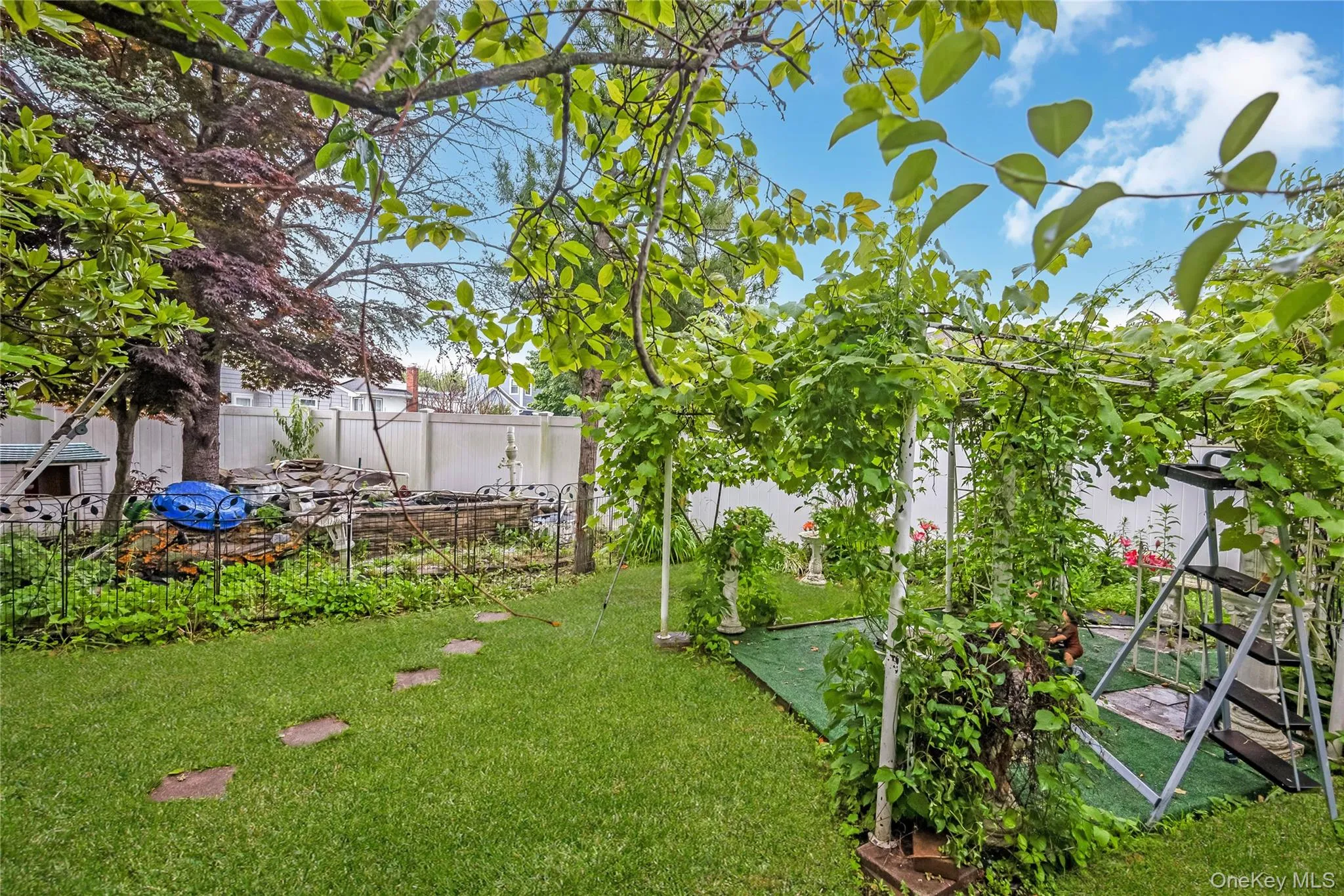 26 Block Terrace, Oyster Bay, NY, 4 Bedrooms Bedrooms, 9 Rooms Rooms,3 BathroomsBathrooms,Residential,For Rent,Block,0,KEY1016742 26 Block Terrace, Oyster Bay, NY, 4 Bedrooms Bedrooms, 9 Rooms Rooms,3 BathroomsBathrooms,Residential,For Rent,Block,0,KEY1016742