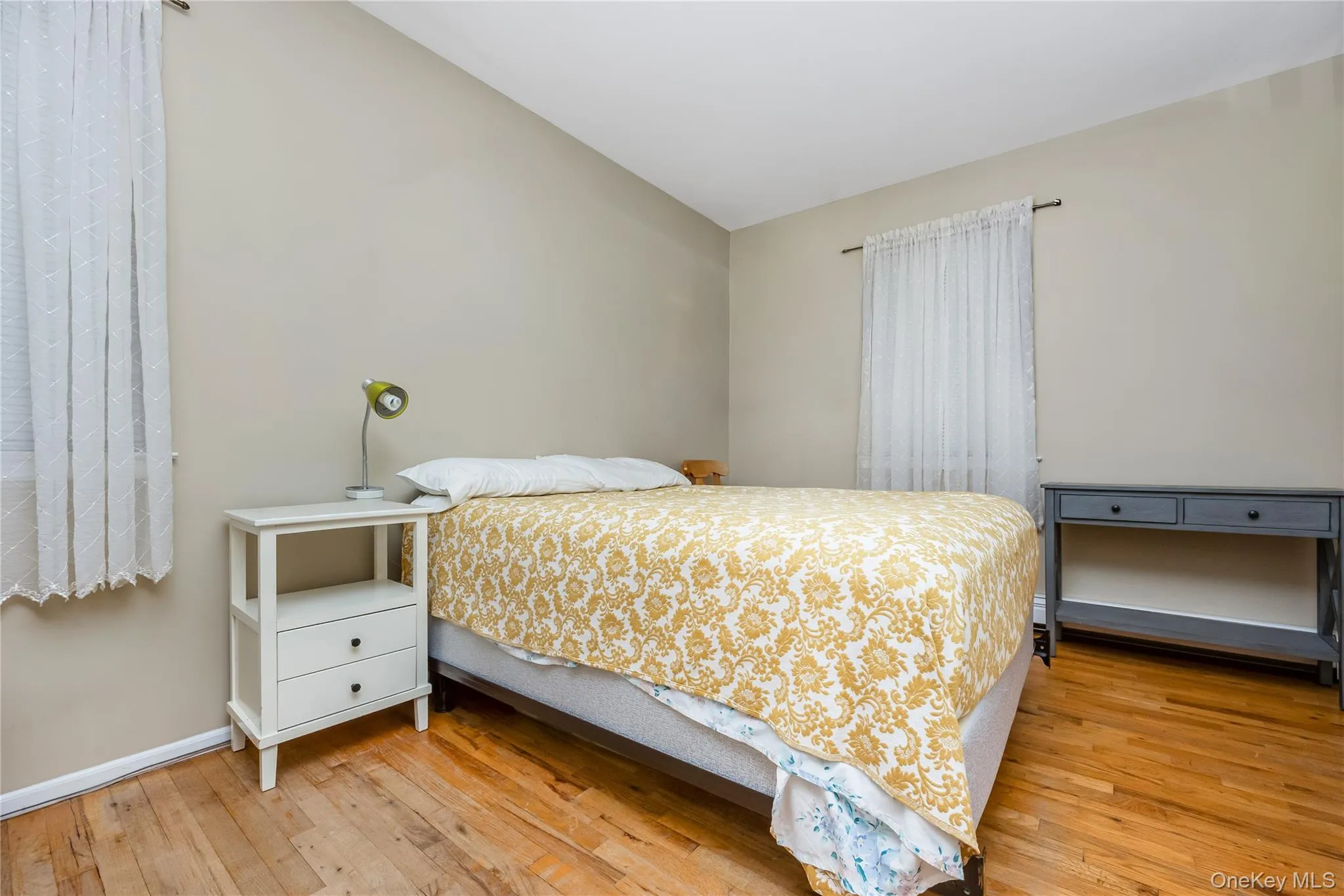 26 Block Terrace, Oyster Bay, NY, 4 Bedrooms Bedrooms, 9 Rooms Rooms,3 BathroomsBathrooms,Residential,For Rent,Block,0,KEY1016742 26 Block Terrace, Oyster Bay, NY, 4 Bedrooms Bedrooms, 9 Rooms Rooms,3 BathroomsBathrooms,Residential,For Rent,Block,0,KEY1016742