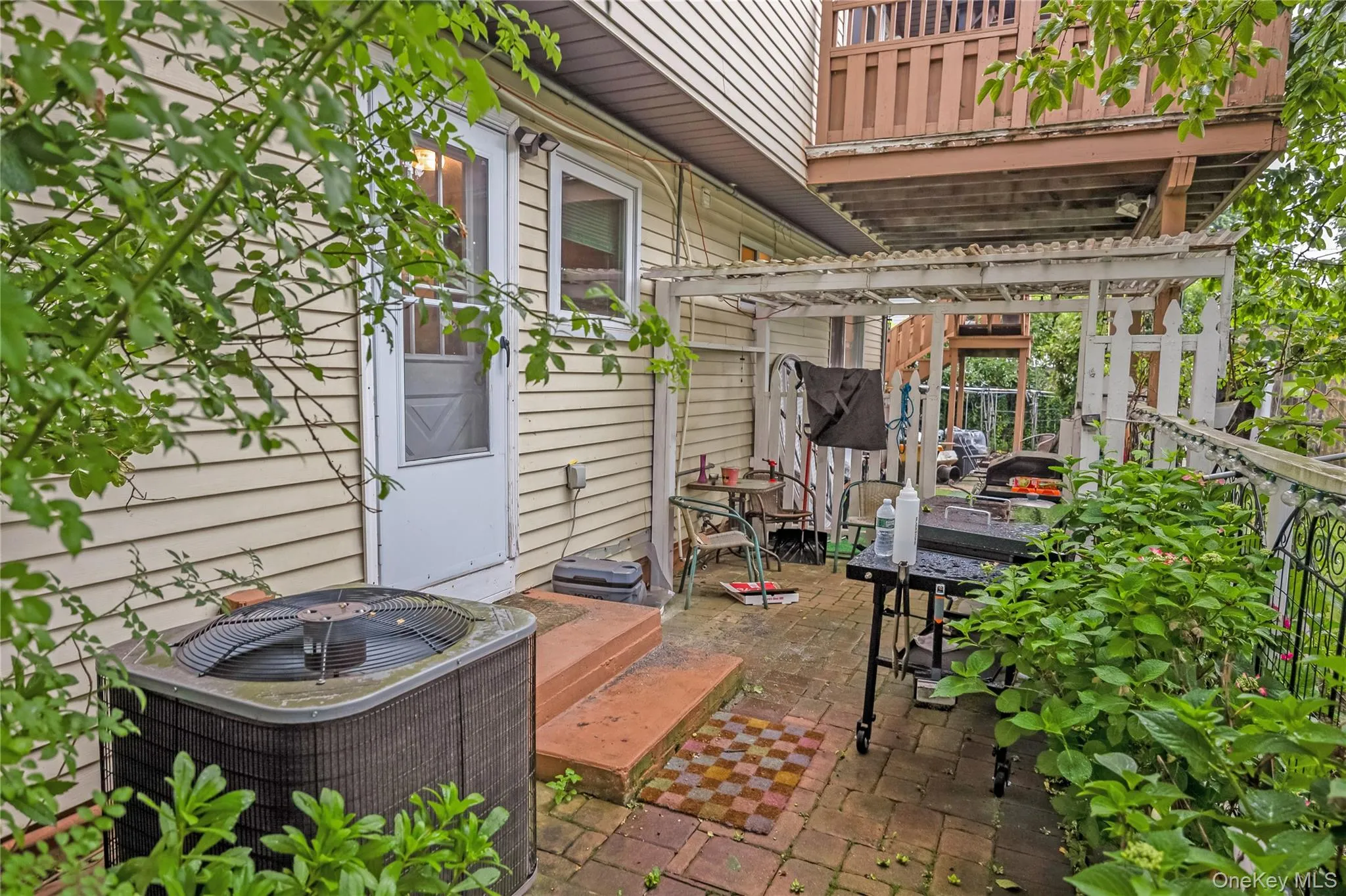 26 Block Terrace, Oyster Bay, NY, 4 Bedrooms Bedrooms, 9 Rooms Rooms,3 BathroomsBathrooms,Residential,For Rent,Block,0,KEY1016742 26 Block Terrace, Oyster Bay, NY, 4 Bedrooms Bedrooms, 9 Rooms Rooms,3 BathroomsBathrooms,Residential,For Rent,Block,0,KEY1016742