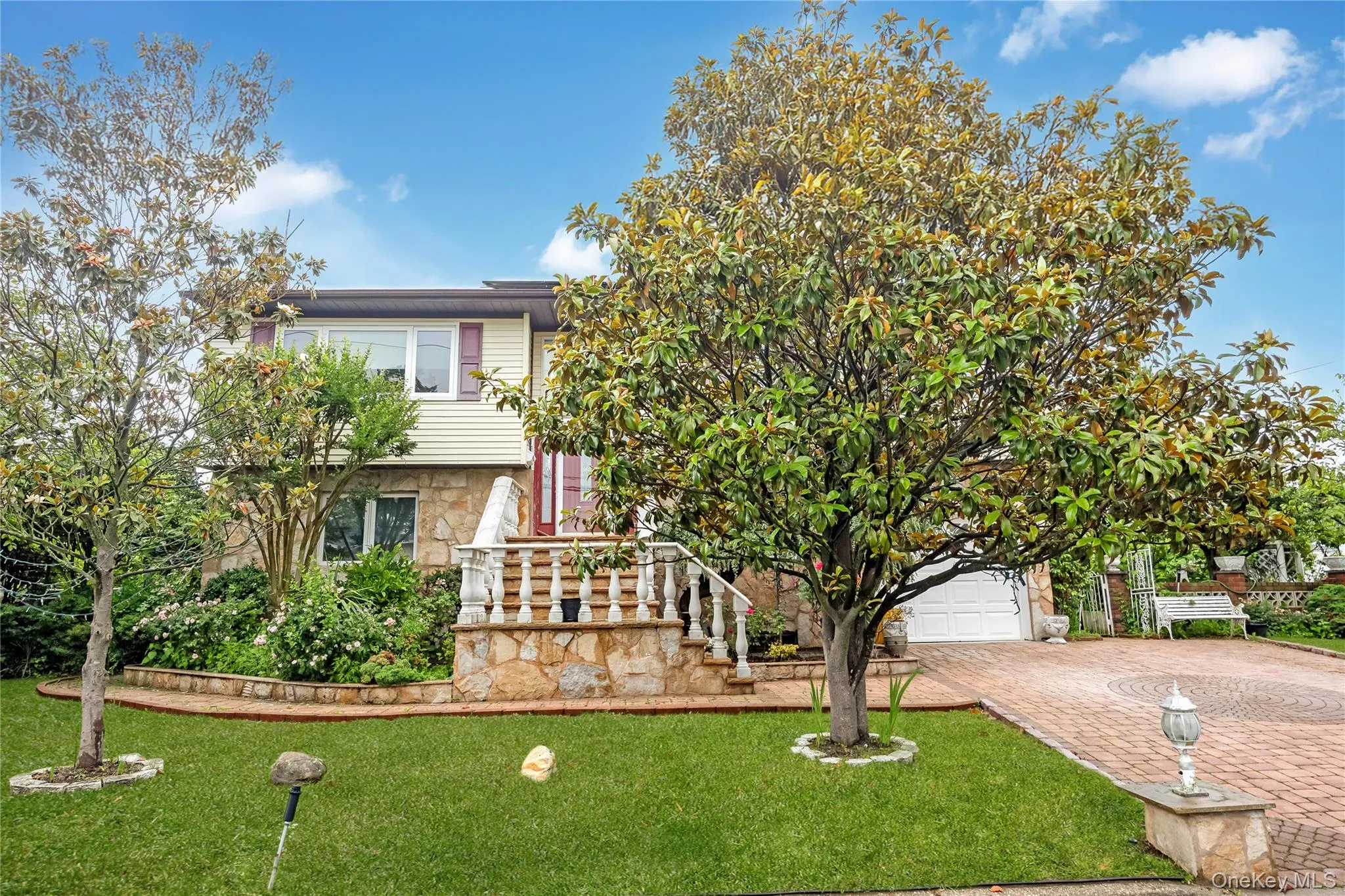 26 Block Terrace, Oyster Bay, NY, 4 Bedrooms Bedrooms, 9 Rooms Rooms,3 BathroomsBathrooms,Residential,For Rent,Block,0,KEY1016742 26 Block Terrace, Oyster Bay, NY, 4 Bedrooms Bedrooms, 9 Rooms Rooms,3 BathroomsBathrooms,Residential,For Rent,Block,0,KEY1016742