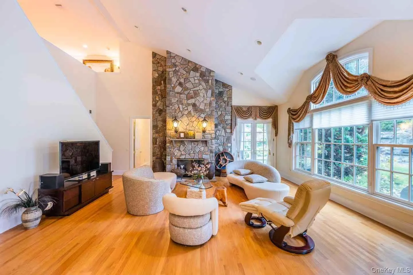 5 Westgate Road, Oyster Bay, NY, 5 Bedrooms Bedrooms, 10 Rooms Rooms,6 BathroomsBathrooms,Residential,For Rent,Westgate,0,1016748 5 Westgate Road, Oyster Bay, NY, 5 Bedrooms Bedrooms, 10 Rooms Rooms,6 BathroomsBathrooms,Residential,For Rent,Westgate,0,1016748