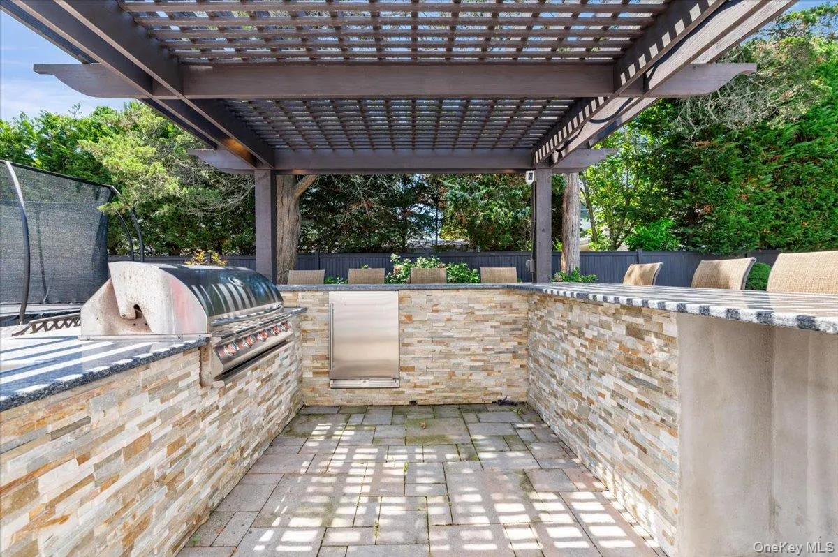 100 Cabot Road, Oyster Bay, NY, 5 Bedrooms Bedrooms, 12 Rooms Rooms,2 BathroomsBathrooms,Residential,For Rent,Cabot,0,KEY1016749 100 Cabot Road, Oyster Bay, NY, 5 Bedrooms Bedrooms, 12 Rooms Rooms,2 BathroomsBathrooms,Residential,For Rent,Cabot,0,KEY1016749