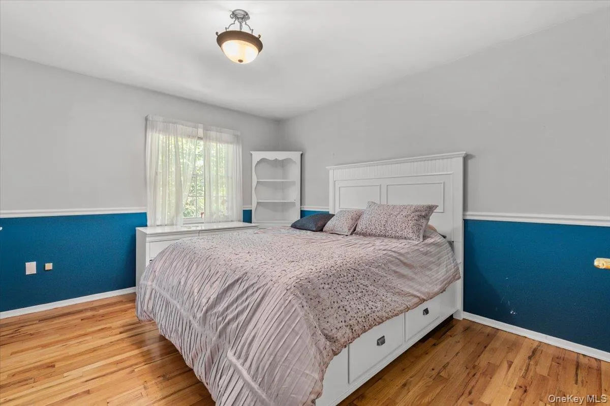 100 Cabot Road, Oyster Bay, NY, 5 Bedrooms Bedrooms, 12 Rooms Rooms,2 BathroomsBathrooms,Residential,For Rent,Cabot,0,KEY1016749 100 Cabot Road, Oyster Bay, NY, 5 Bedrooms Bedrooms, 12 Rooms Rooms,2 BathroomsBathrooms,Residential,For Rent,Cabot,0,KEY1016749