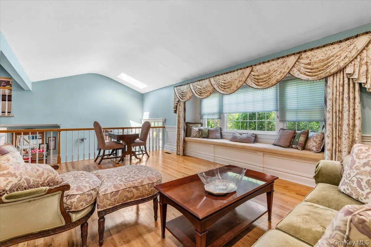 100 Cabot Road, Oyster Bay, NY, 5 Bedrooms Bedrooms, 12 Rooms Rooms,2 BathroomsBathrooms,Residential,For Rent,Cabot,0,KEY1016749 100 Cabot Road, Oyster Bay, NY, 5 Bedrooms Bedrooms, 12 Rooms Rooms,2 BathroomsBathrooms,Residential,For Rent,Cabot,0,KEY1016749