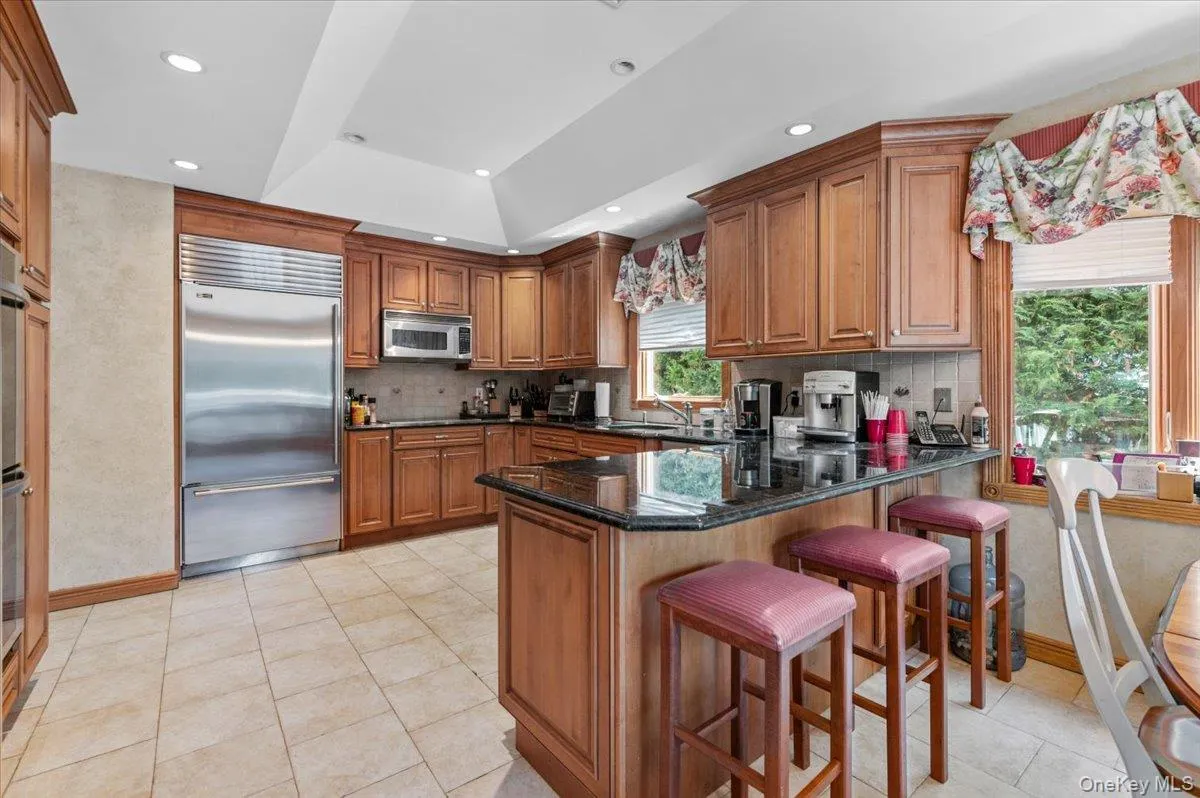 100 Cabot Road, Oyster Bay, NY, 5 Bedrooms Bedrooms, 12 Rooms Rooms,2 BathroomsBathrooms,Residential,For Rent,Cabot,0,KEY1016749 100 Cabot Road, Oyster Bay, NY, 5 Bedrooms Bedrooms, 12 Rooms Rooms,2 BathroomsBathrooms,Residential,For Rent,Cabot,0,KEY1016749