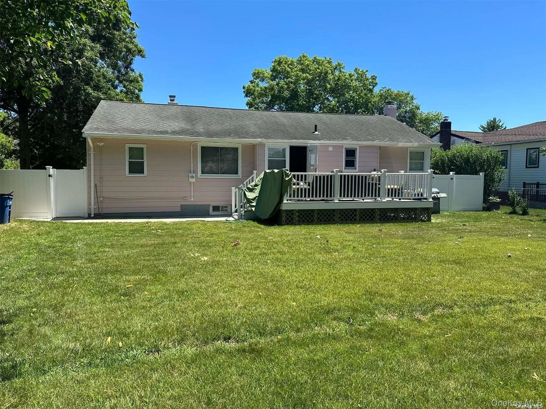 4 Edna Drive, Oyster Bay, NY, 3 Bedrooms Bedrooms, 8 Rooms Rooms,2 BathroomsBathrooms,Residential Lease,For Rent,Edna,0,1016751 4 Edna Drive, Oyster Bay, NY, 3 Bedrooms Bedrooms, 8 Rooms Rooms,2 BathroomsBathrooms,Residential Lease,For Rent,Edna,0,1016751