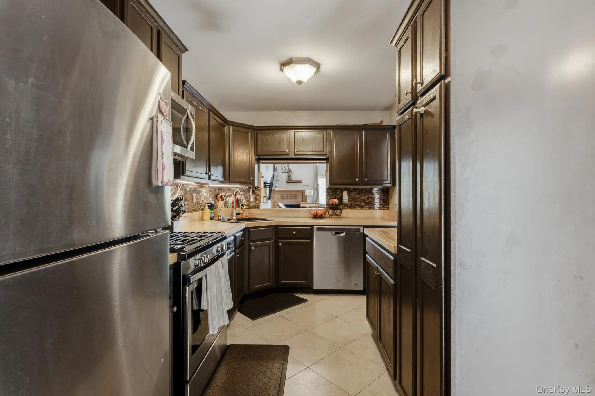 94 Broadlawn Drive, Islip, NY, 2 Bedrooms Bedrooms, 5 Rooms Rooms,1 BathroomBathrooms,Residential,For Rent,Broadlawn,0,1016756 94 Broadlawn Drive, Islip, NY, 2 Bedrooms Bedrooms, 5 Rooms Rooms,1 BathroomBathrooms,Residential,For Rent,Broadlawn,0,1016756