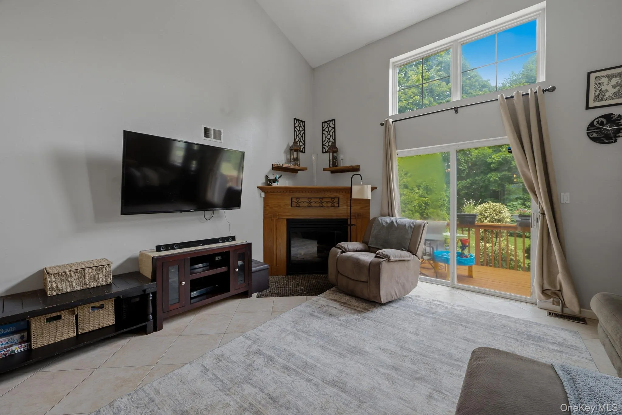 94 Broadlawn Drive, Islip, NY, 2 Bedrooms Bedrooms, 5 Rooms Rooms,1 BathroomBathrooms,Residential,For Rent,Broadlawn,0,1016756 94 Broadlawn Drive, Islip, NY, 2 Bedrooms Bedrooms, 5 Rooms Rooms,1 BathroomBathrooms,Residential,For Rent,Broadlawn,0,1016756