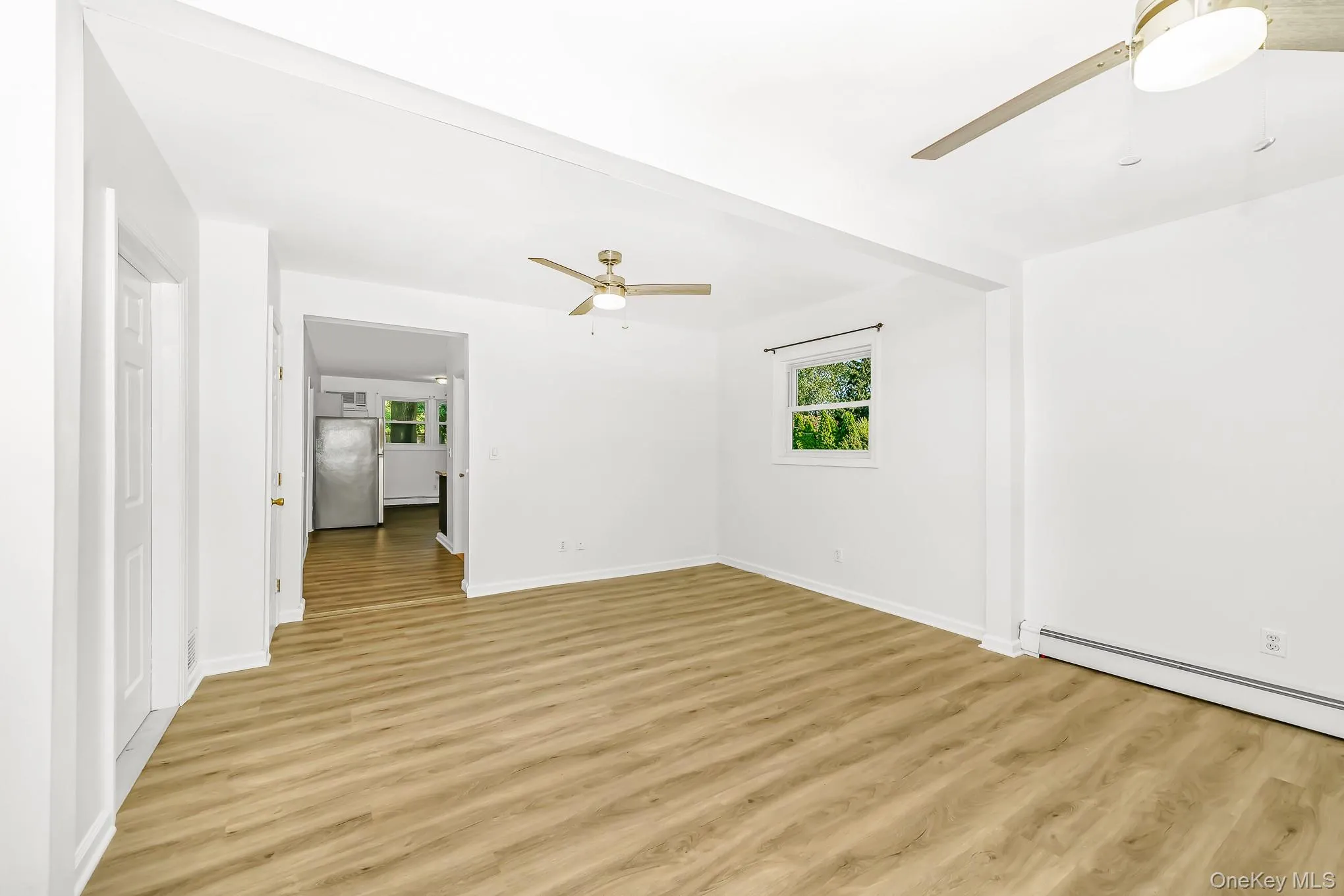 7 Laurelton Avenue, Brookhaven, NY, 3 Bedrooms Bedrooms, 5 Rooms Rooms,1 BathroomBathrooms,Residential,For Rent,Laurelton,0,1016757 7 Laurelton Avenue, Brookhaven, NY, 3 Bedrooms Bedrooms, 5 Rooms Rooms,1 BathroomBathrooms,Residential,For Rent,Laurelton,0,1016757