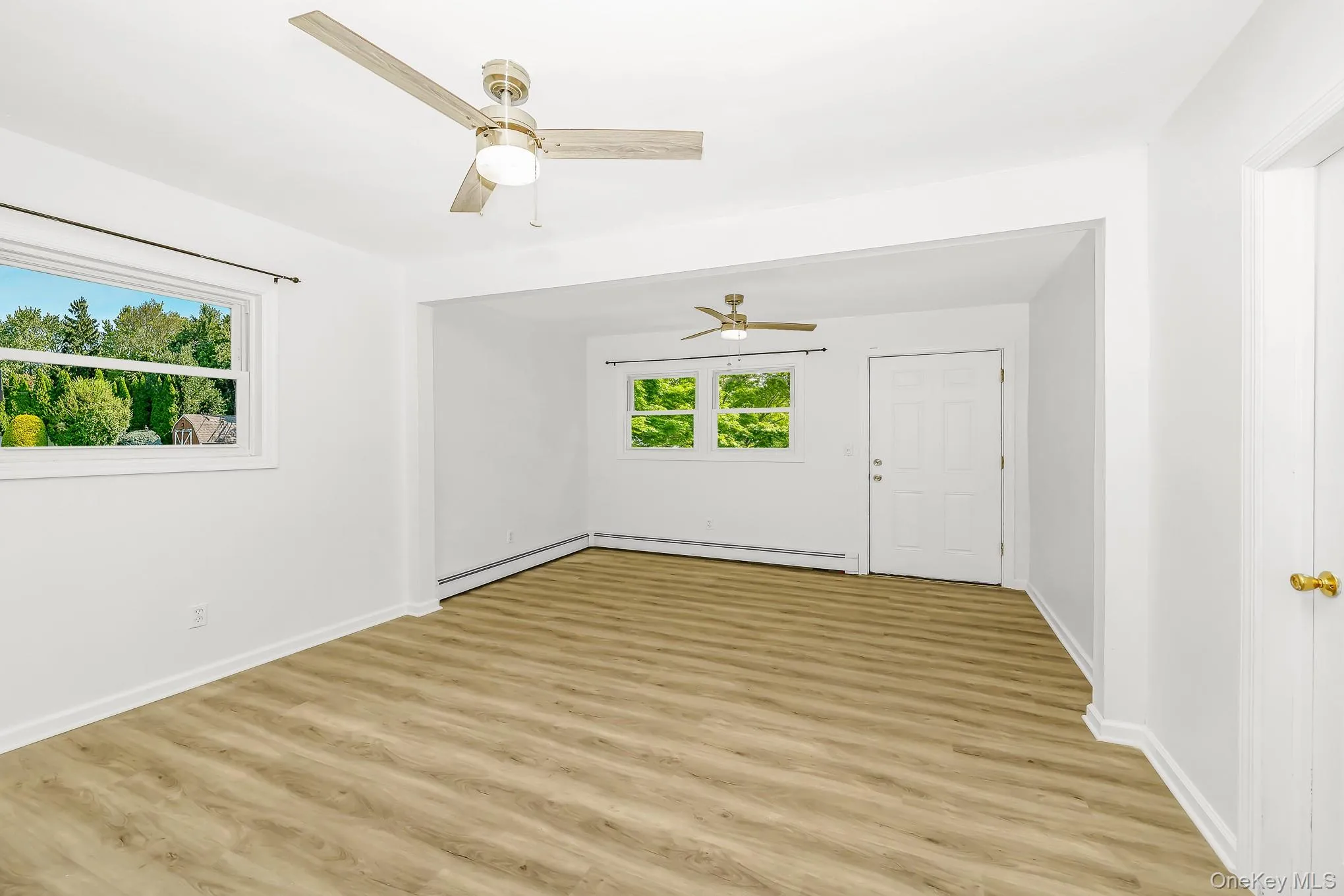 7 Laurelton Avenue, Brookhaven, NY, 3 Bedrooms Bedrooms, 5 Rooms Rooms,1 BathroomBathrooms,Residential,For Rent,Laurelton,0,1016757 7 Laurelton Avenue, Brookhaven, NY, 3 Bedrooms Bedrooms, 5 Rooms Rooms,1 BathroomBathrooms,Residential,For Rent,Laurelton,0,1016757