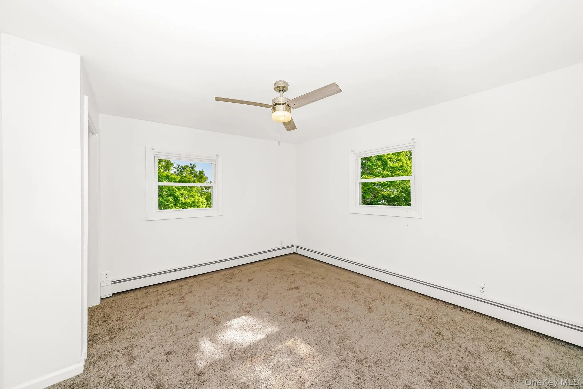 7 Laurelton Avenue, Brookhaven, NY, 3 Bedrooms Bedrooms, 5 Rooms Rooms,1 BathroomBathrooms,Residential,For Rent,Laurelton,0,1016757 7 Laurelton Avenue, Brookhaven, NY, 3 Bedrooms Bedrooms, 5 Rooms Rooms,1 BathroomBathrooms,Residential,For Rent,Laurelton,0,1016757