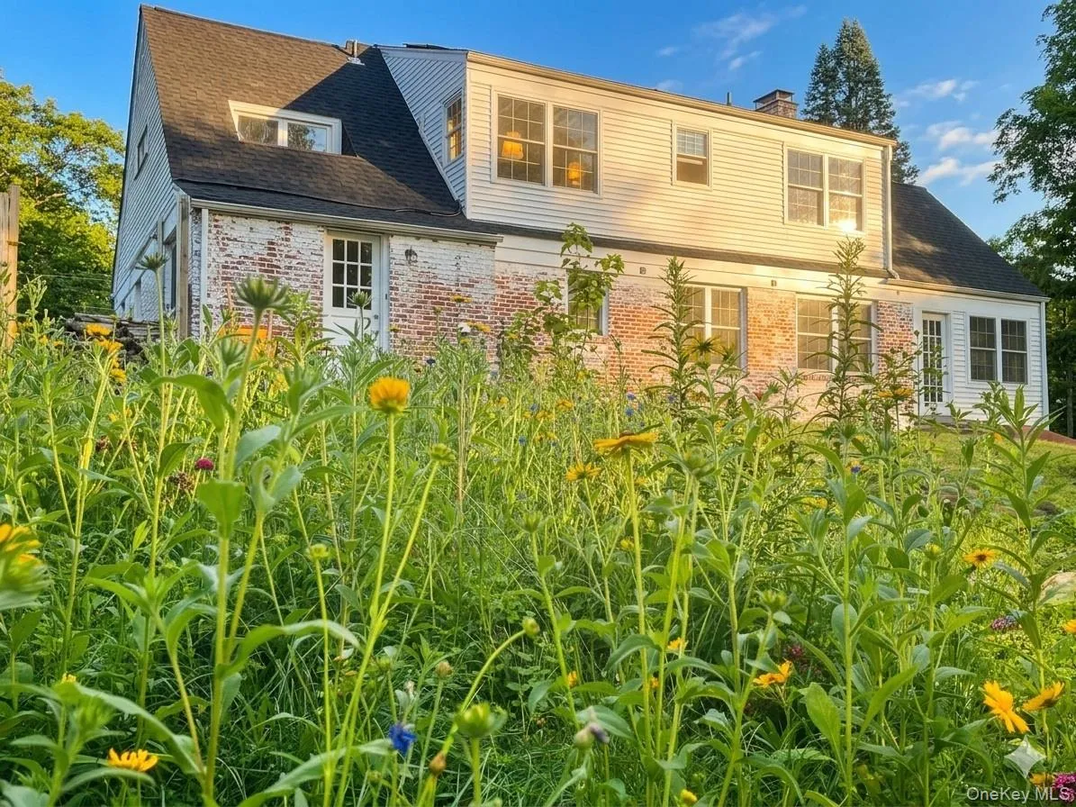 7 Lookout Avenue, New Paltz, NY, 3 Bedrooms Bedrooms, 8 Rooms Rooms,2 BathroomsBathrooms,Residential Lease,For Rent,Lookout,0,1016758 7 Lookout Avenue, New Paltz, NY, 3 Bedrooms Bedrooms, 8 Rooms Rooms,2 BathroomsBathrooms,Residential Lease,For Rent,Lookout,0,1016758