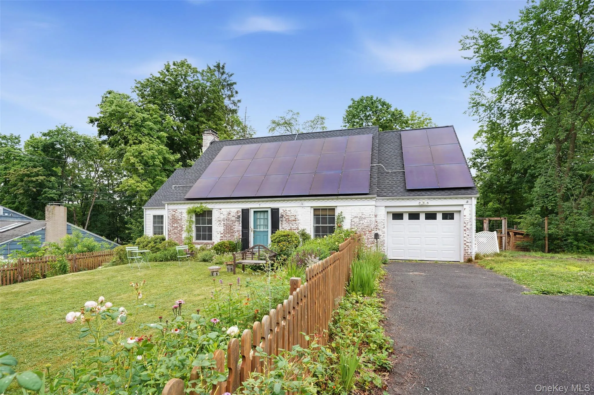 7 Lookout Avenue, New Paltz, NY, 3 Bedrooms Bedrooms, 8 Rooms Rooms,2 BathroomsBathrooms,Residential Lease,For Rent,Lookout,0,1016758 7 Lookout Avenue, New Paltz, NY, 3 Bedrooms Bedrooms, 8 Rooms Rooms,2 BathroomsBathrooms,Residential Lease,For Rent,Lookout,0,1016758