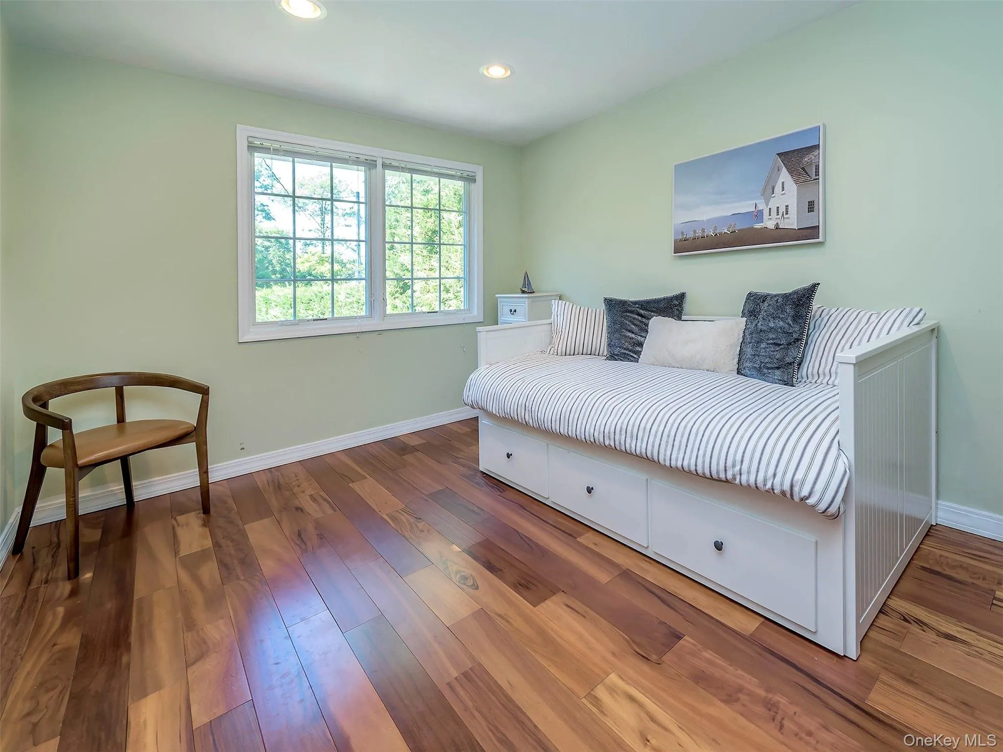 25 Andover Road, North Hempstead, NY, 3 Bedrooms Bedrooms, 7 Rooms Rooms,2 BathroomsBathrooms,Residential,For Rent,Andover,0,KEY1016763 25 Andover Road, North Hempstead, NY, 3 Bedrooms Bedrooms, 7 Rooms Rooms,2 BathroomsBathrooms,Residential,For Rent,Andover,0,KEY1016763