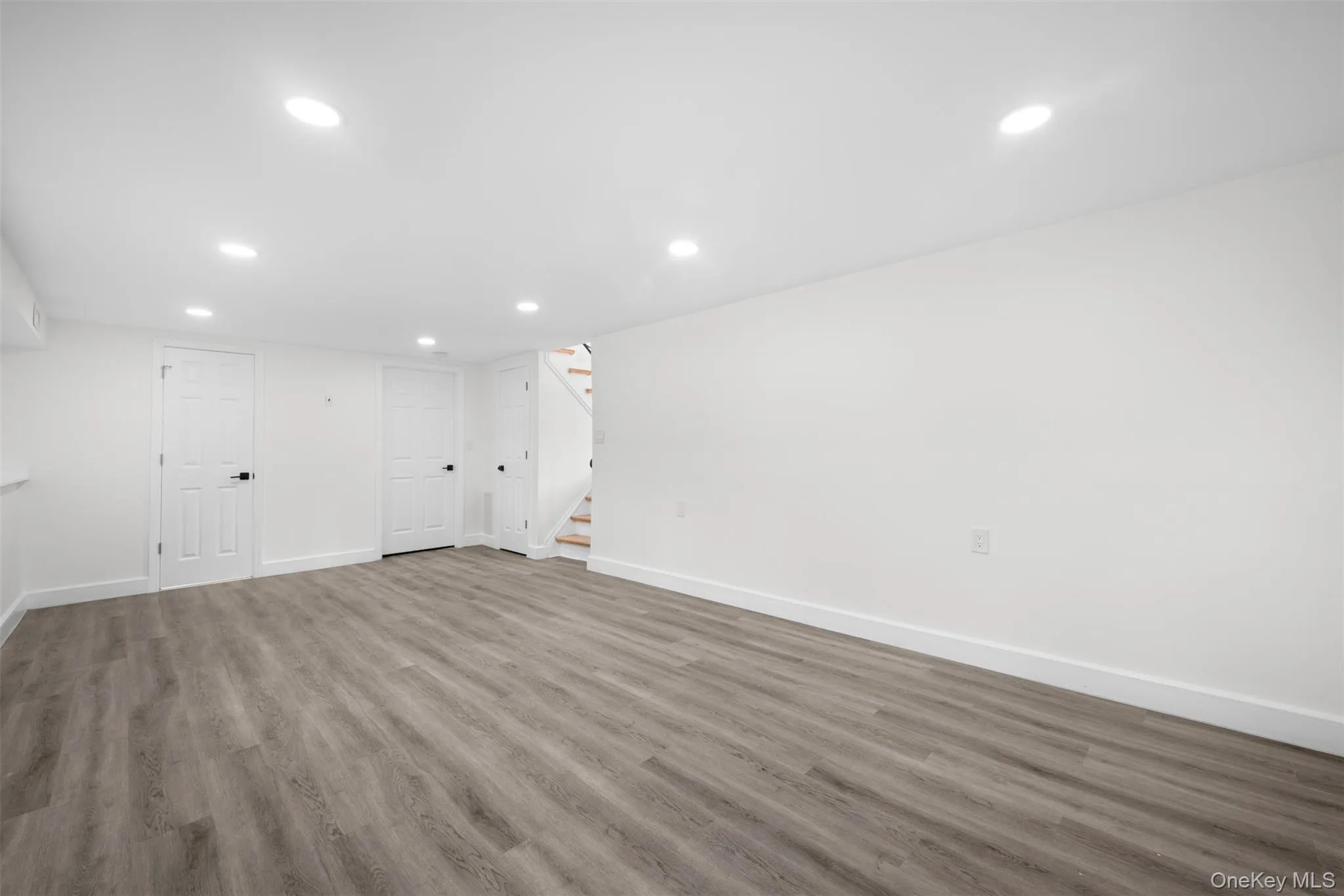 31 Foxwood Drive, Huntington, NY, 3 Bedrooms Bedrooms, 6 Rooms Rooms,2 BathroomsBathrooms,Residential,For Rent,Foxwood,0,KEY1016770 31 Foxwood Drive, Huntington, NY, 3 Bedrooms Bedrooms, 6 Rooms Rooms,2 BathroomsBathrooms,Residential,For Rent,Foxwood,0,KEY1016770