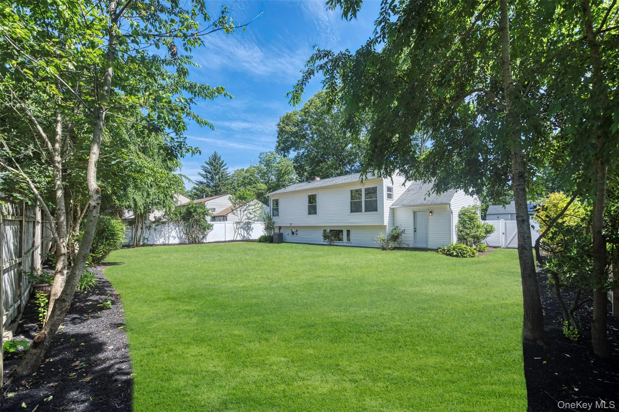 31 Foxwood Drive, Huntington, NY, 3 Bedrooms Bedrooms, 6 Rooms Rooms,2 BathroomsBathrooms,Residential,For Rent,Foxwood,0,KEY1016770 31 Foxwood Drive, Huntington, NY, 3 Bedrooms Bedrooms, 6 Rooms Rooms,2 BathroomsBathrooms,Residential,For Rent,Foxwood,0,KEY1016770