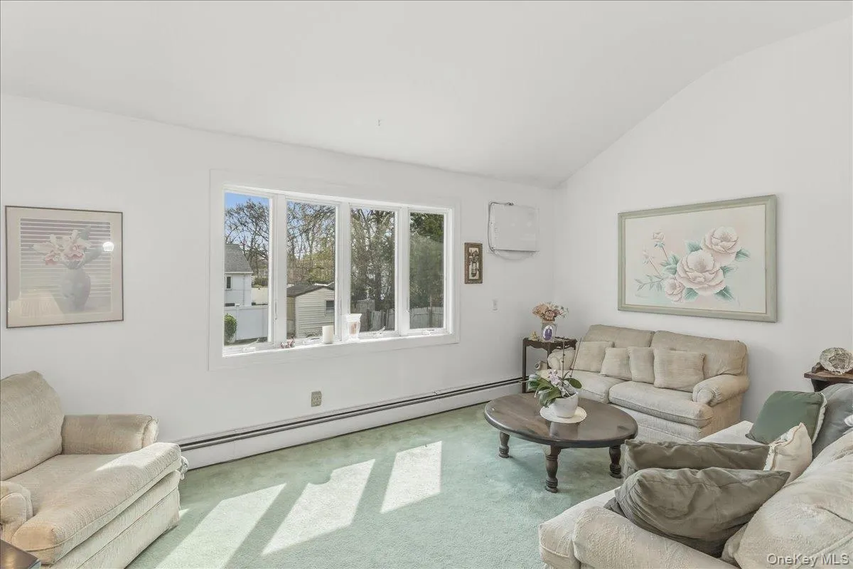 123 Avenue B, Brookhaven, NY, 4 Bedrooms Bedrooms, 11 Rooms Rooms,2 BathroomsBathrooms,Residential,For Rent,Avenue B,0,1016771 123 Avenue B, Brookhaven, NY, 4 Bedrooms Bedrooms, 11 Rooms Rooms,2 BathroomsBathrooms,Residential,For Rent,Avenue B,0,1016771