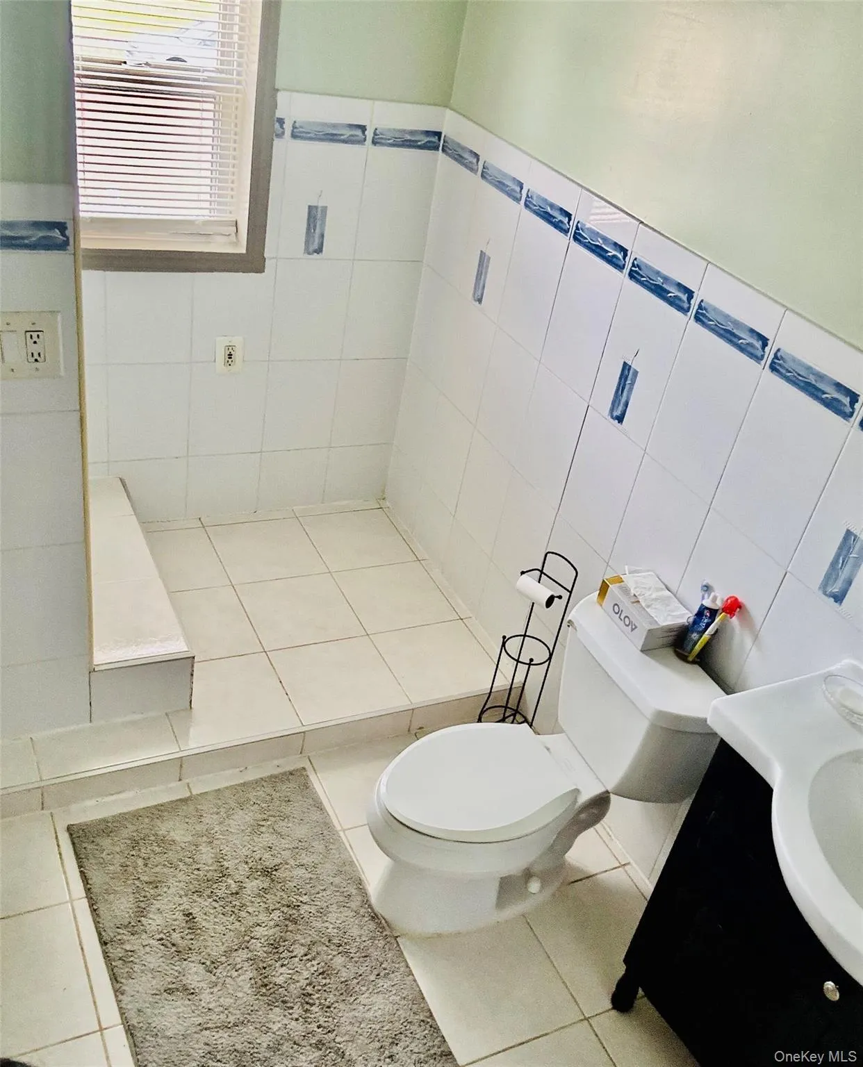 535 Cross Street, North Hempstead, NY, 3 Bedrooms Bedrooms, 6 Rooms Rooms,2 BathroomsBathrooms,Residential,For Rent,Cross,0,1016775 535 Cross Street, North Hempstead, NY, 3 Bedrooms Bedrooms, 6 Rooms Rooms,2 BathroomsBathrooms,Residential,For Rent,Cross,0,1016775