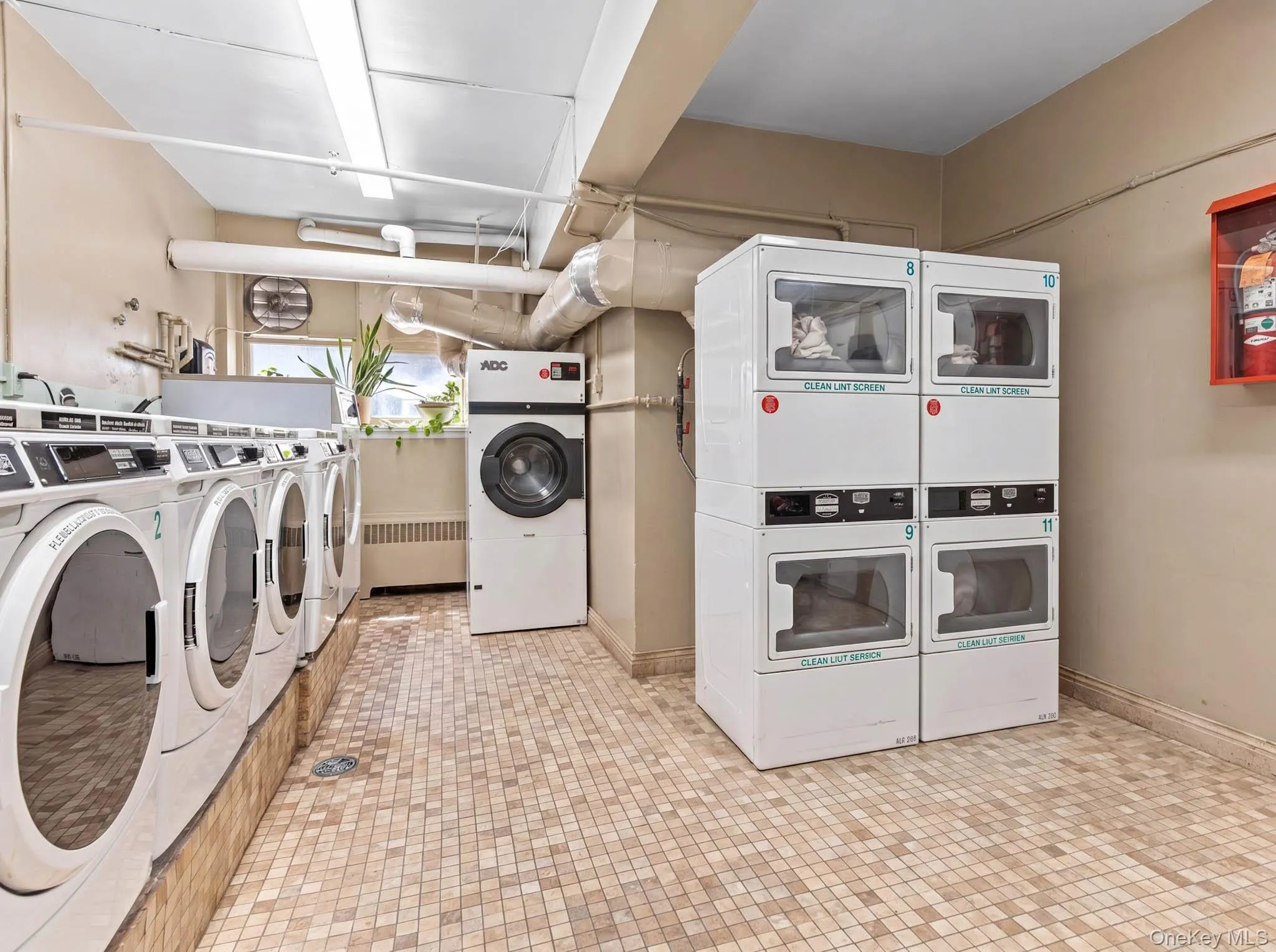 12 Westchester Avenue, White Plains, NY, 1 Bedroom Bedrooms, 3 Rooms Rooms,1 BathroomBathrooms,Residential,For Rent,Westchester,0,1016776 12 Westchester Avenue, White Plains, NY, 1 Bedroom Bedrooms, 3 Rooms Rooms,1 BathroomBathrooms,Residential,For Rent,Westchester,0,1016776