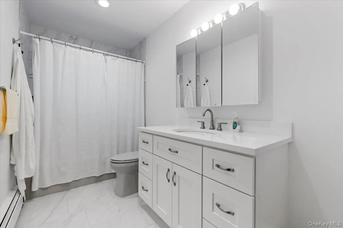 18 Hickman Street, Oyster Bay, NY, 4 Bedrooms Bedrooms, 11 Rooms Rooms,3 BathroomsBathrooms,Residential,For Rent,Hickman,0,1016780 18 Hickman Street, Oyster Bay, NY, 4 Bedrooms Bedrooms, 11 Rooms Rooms,3 BathroomsBathrooms,Residential,For Rent,Hickman,0,1016780
