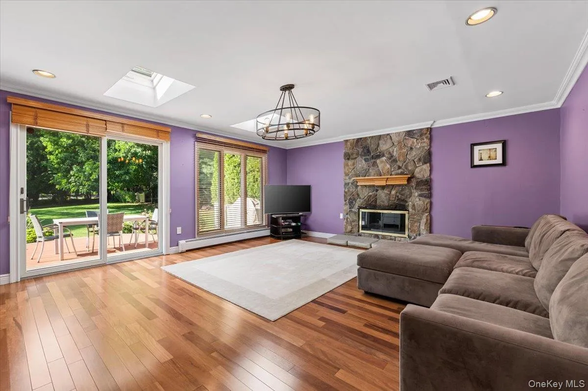 18 Hickman Street, Oyster Bay, NY, 4 Bedrooms Bedrooms, 11 Rooms Rooms,3 BathroomsBathrooms,Residential,For Rent,Hickman,0,1016780 18 Hickman Street, Oyster Bay, NY, 4 Bedrooms Bedrooms, 11 Rooms Rooms,3 BathroomsBathrooms,Residential,For Rent,Hickman,0,1016780