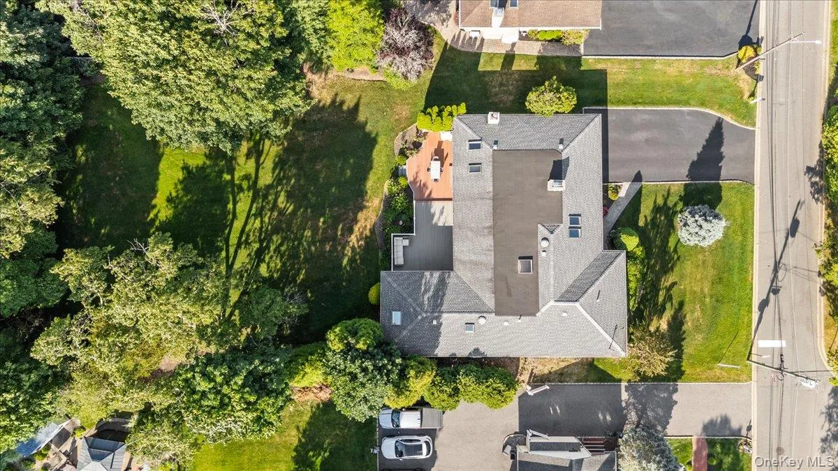 18 Hickman Street, Oyster Bay, NY, 4 Bedrooms Bedrooms, 11 Rooms Rooms,3 BathroomsBathrooms,Residential,For Rent,Hickman,0,1016780 18 Hickman Street, Oyster Bay, NY, 4 Bedrooms Bedrooms, 11 Rooms Rooms,3 BathroomsBathrooms,Residential,For Rent,Hickman,0,1016780