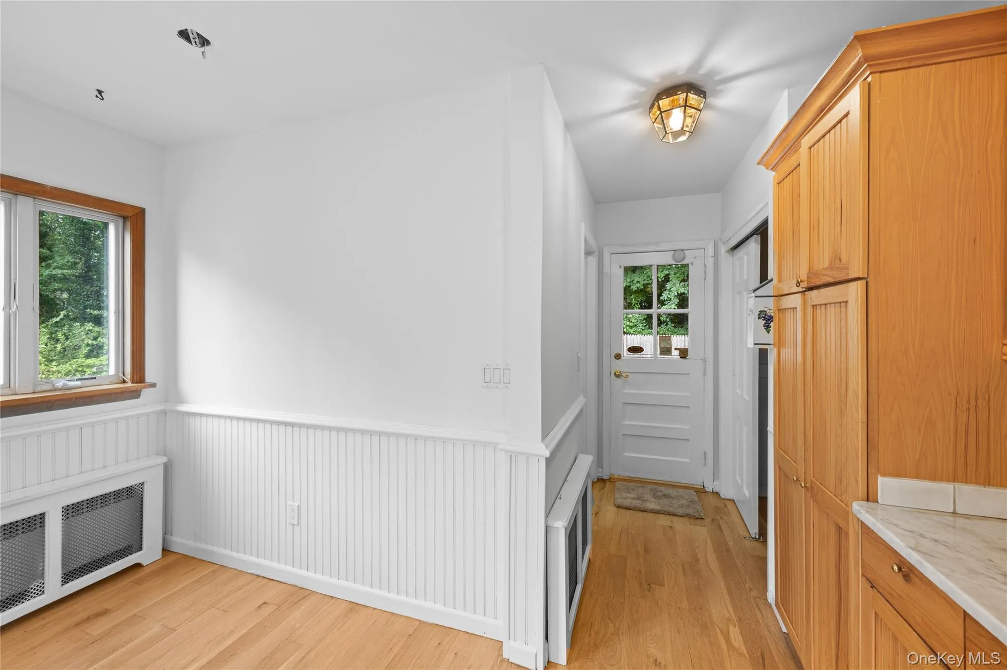 25 Sugar Toms Ridge, Oyster Bay, NY, 4 Bedrooms Bedrooms, 8 Rooms Rooms,3 BathroomsBathrooms,Residential,For Rent,Sugar Toms,0,1016781 25 Sugar Toms Ridge, Oyster Bay, NY, 4 Bedrooms Bedrooms, 8 Rooms Rooms,3 BathroomsBathrooms,Residential,For Rent,Sugar Toms,0,1016781
