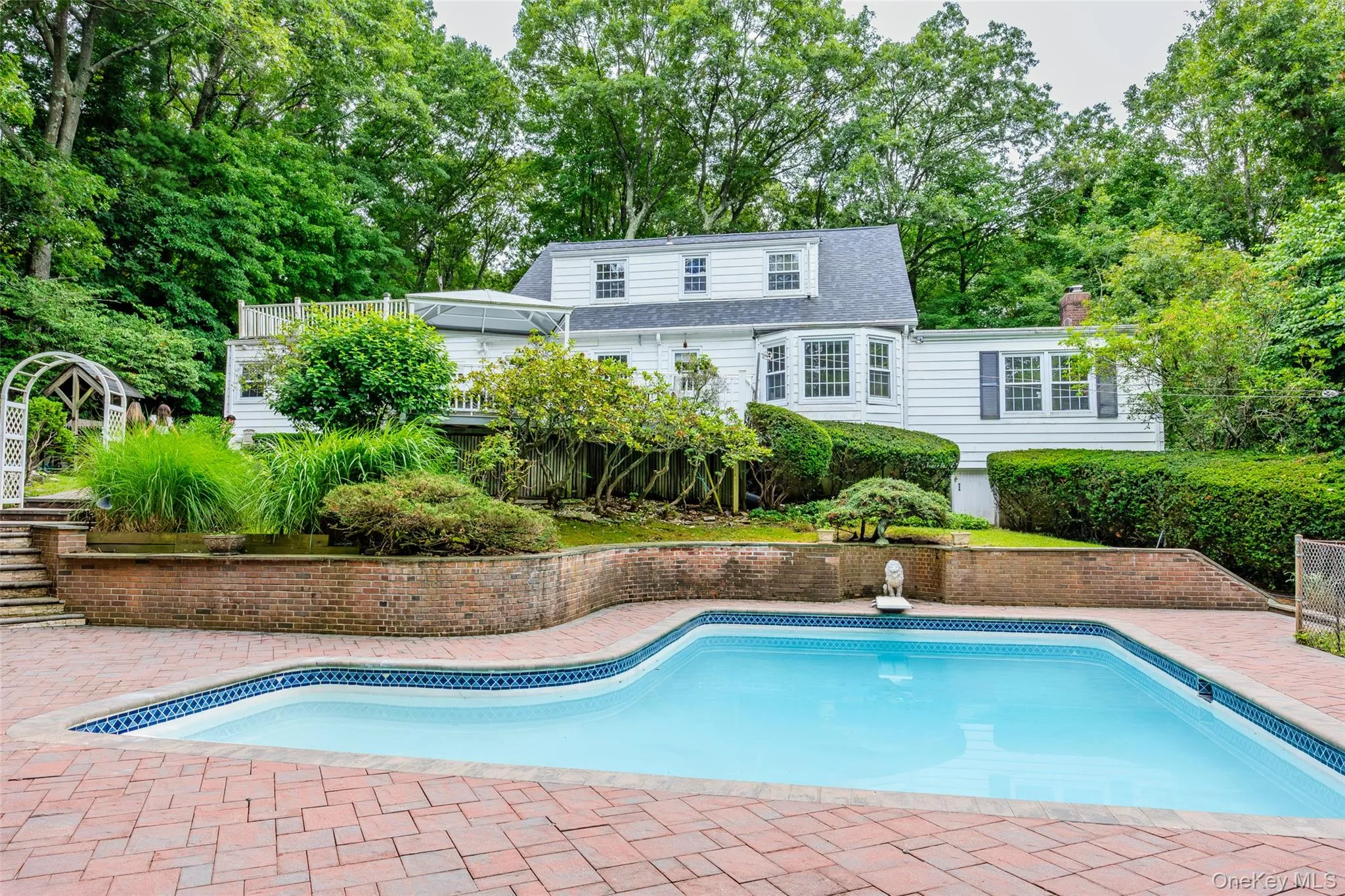 25 Sugar Toms Ridge, Oyster Bay, NY, 4 Bedrooms Bedrooms, 8 Rooms Rooms,3 BathroomsBathrooms,Residential,For Rent,Sugar Toms,0,1016781 25 Sugar Toms Ridge, Oyster Bay, NY, 4 Bedrooms Bedrooms, 8 Rooms Rooms,3 BathroomsBathrooms,Residential,For Rent,Sugar Toms,0,1016781