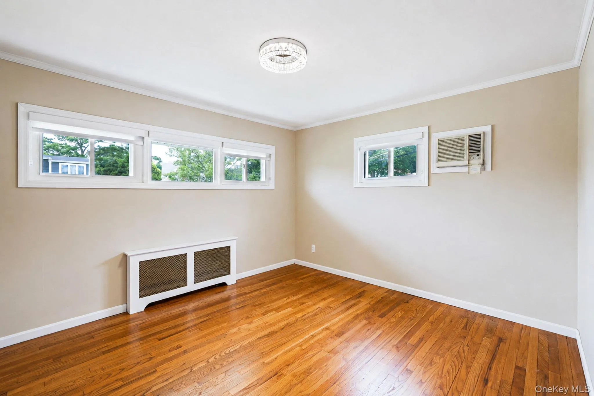 2055 Alan Drive, Hempstead, NY, 4 Bedrooms Bedrooms, 7 Rooms Rooms,2 BathroomsBathrooms,Residential,For Rent,Alan,0,KEY1016782 2055 Alan Drive, Hempstead, NY, 4 Bedrooms Bedrooms, 7 Rooms Rooms,2 BathroomsBathrooms,Residential,For Rent,Alan,0,KEY1016782