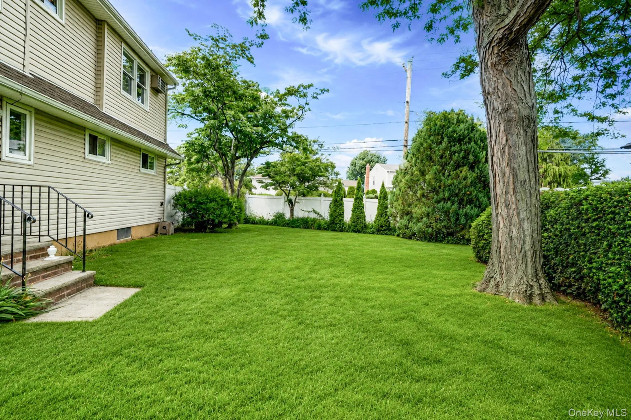 2055 Alan Drive, Hempstead, NY, 4 Bedrooms Bedrooms, 7 Rooms Rooms,2 BathroomsBathrooms,Residential,For Rent,Alan,0,KEY1016782 2055 Alan Drive, Hempstead, NY, 4 Bedrooms Bedrooms, 7 Rooms Rooms,2 BathroomsBathrooms,Residential,For Rent,Alan,0,KEY1016782