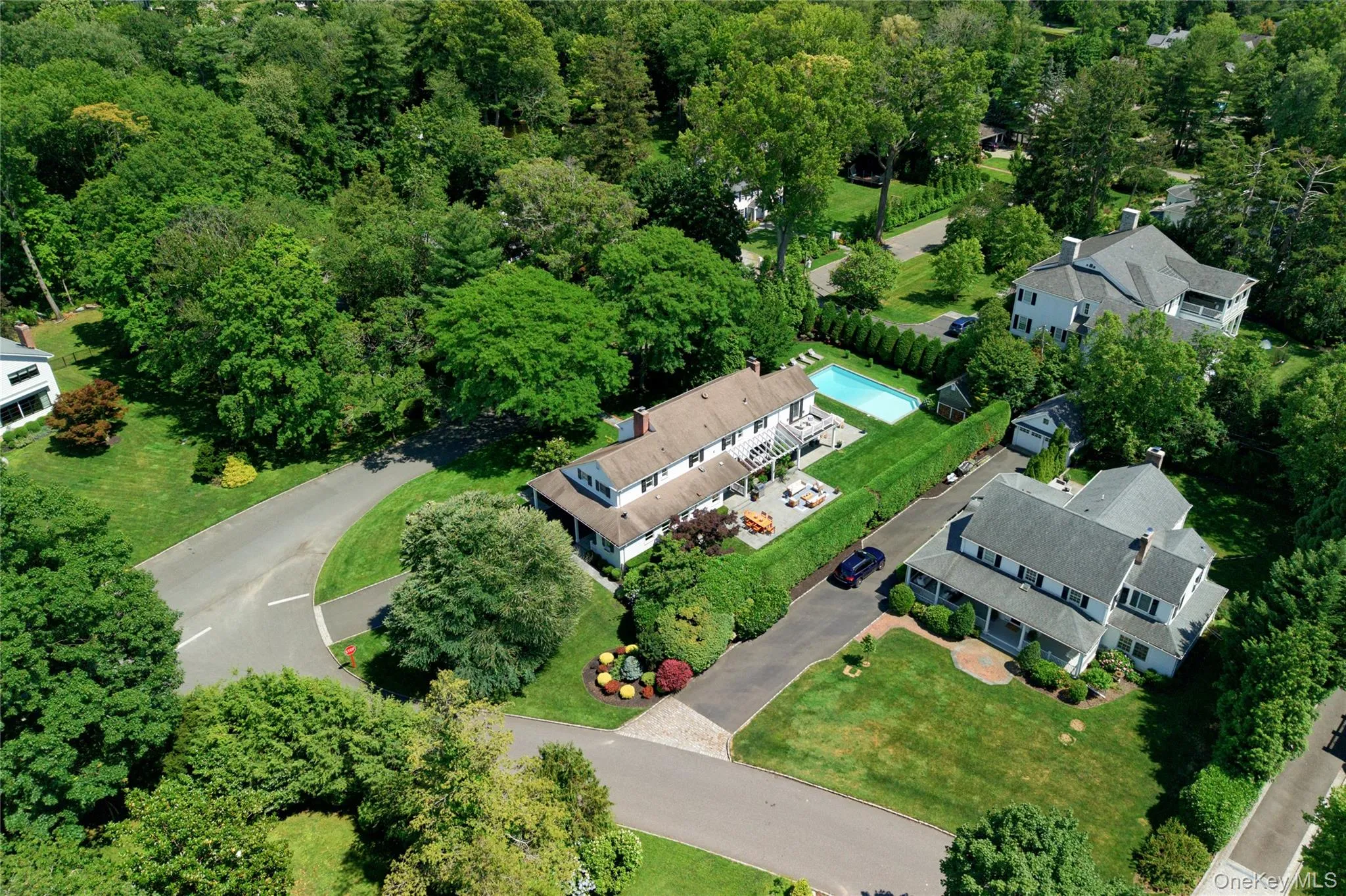 77 Brookside Drive, North Hempstead, NY, 5 Bedrooms Bedrooms, 10 Rooms Rooms,4 BathroomsBathrooms,Residential,For Rent,Brookside,0,1016783 77 Brookside Drive, North Hempstead, NY, 5 Bedrooms Bedrooms, 10 Rooms Rooms,4 BathroomsBathrooms,Residential,For Rent,Brookside,0,1016783