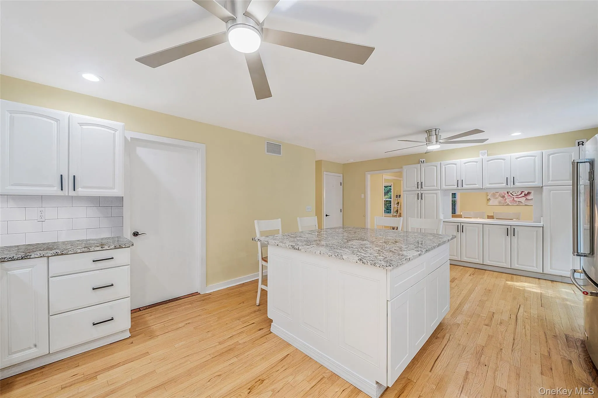 1075 Ships Drive, Southold, NY, 4 Bedrooms Bedrooms, 8 Rooms Rooms,3 BathroomsBathrooms,Residential,For Rent,Ships,0,1016785 1075 Ships Drive, Southold, NY, 4 Bedrooms Bedrooms, 8 Rooms Rooms,3 BathroomsBathrooms,Residential,For Rent,Ships,0,1016785