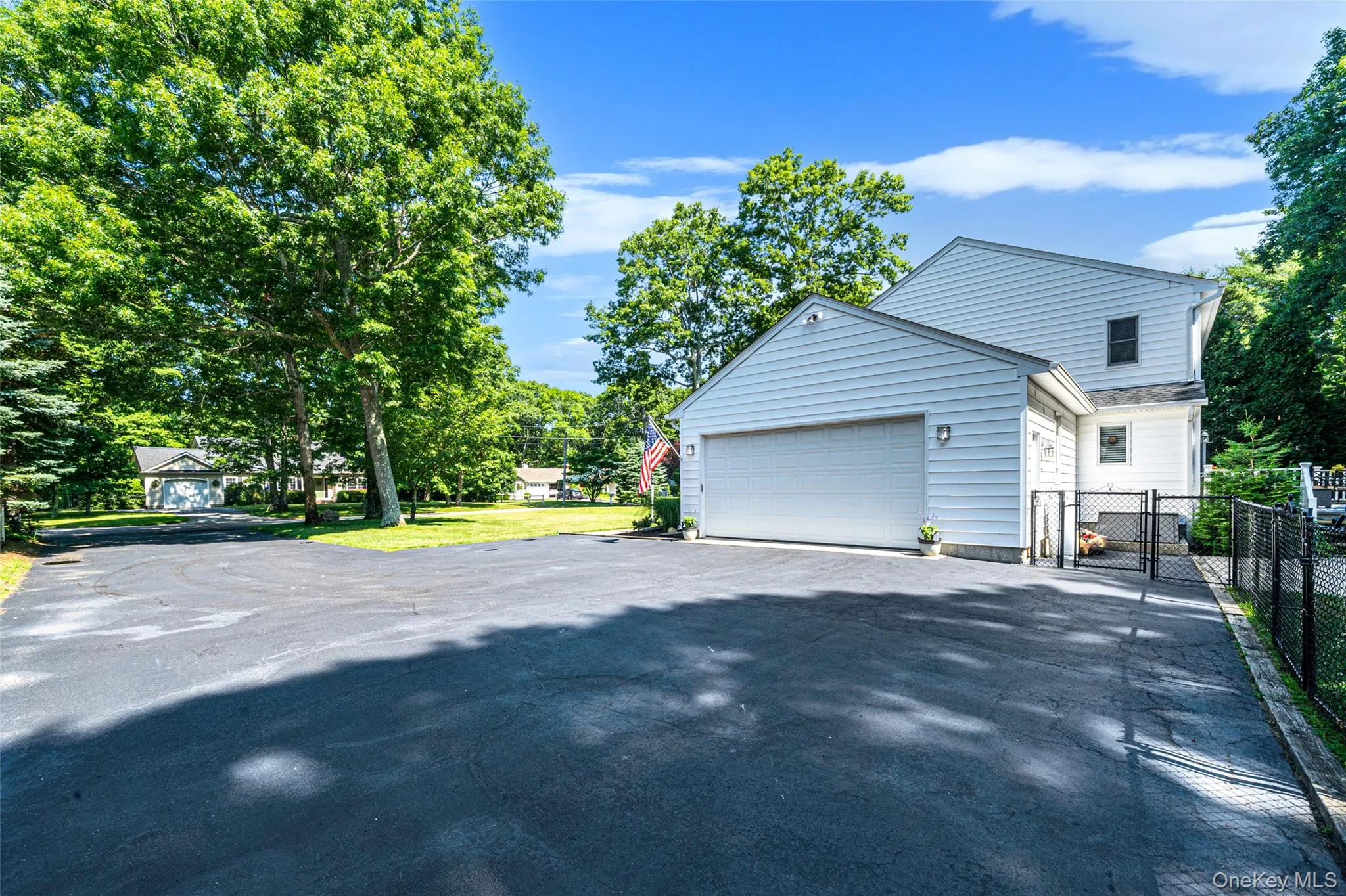 1075 Ships Drive, Southold, NY, 4 Bedrooms Bedrooms, 8 Rooms Rooms,3 BathroomsBathrooms,Residential,For Rent,Ships,0,1016785 1075 Ships Drive, Southold, NY, 4 Bedrooms Bedrooms, 8 Rooms Rooms,3 BathroomsBathrooms,Residential,For Rent,Ships,0,1016785