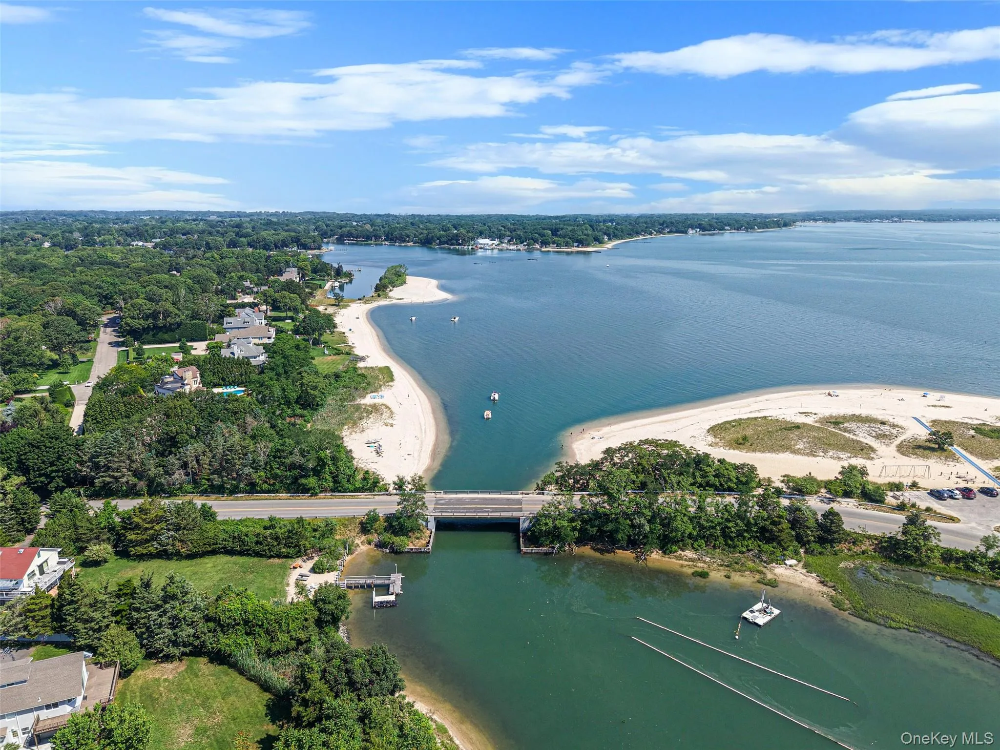 1075 Ships Drive, Southold, NY, 4 Bedrooms Bedrooms, 8 Rooms Rooms,3 BathroomsBathrooms,Residential,For Rent,Ships,0,1016785 1075 Ships Drive, Southold, NY, 4 Bedrooms Bedrooms, 8 Rooms Rooms,3 BathroomsBathrooms,Residential,For Rent,Ships,0,1016785