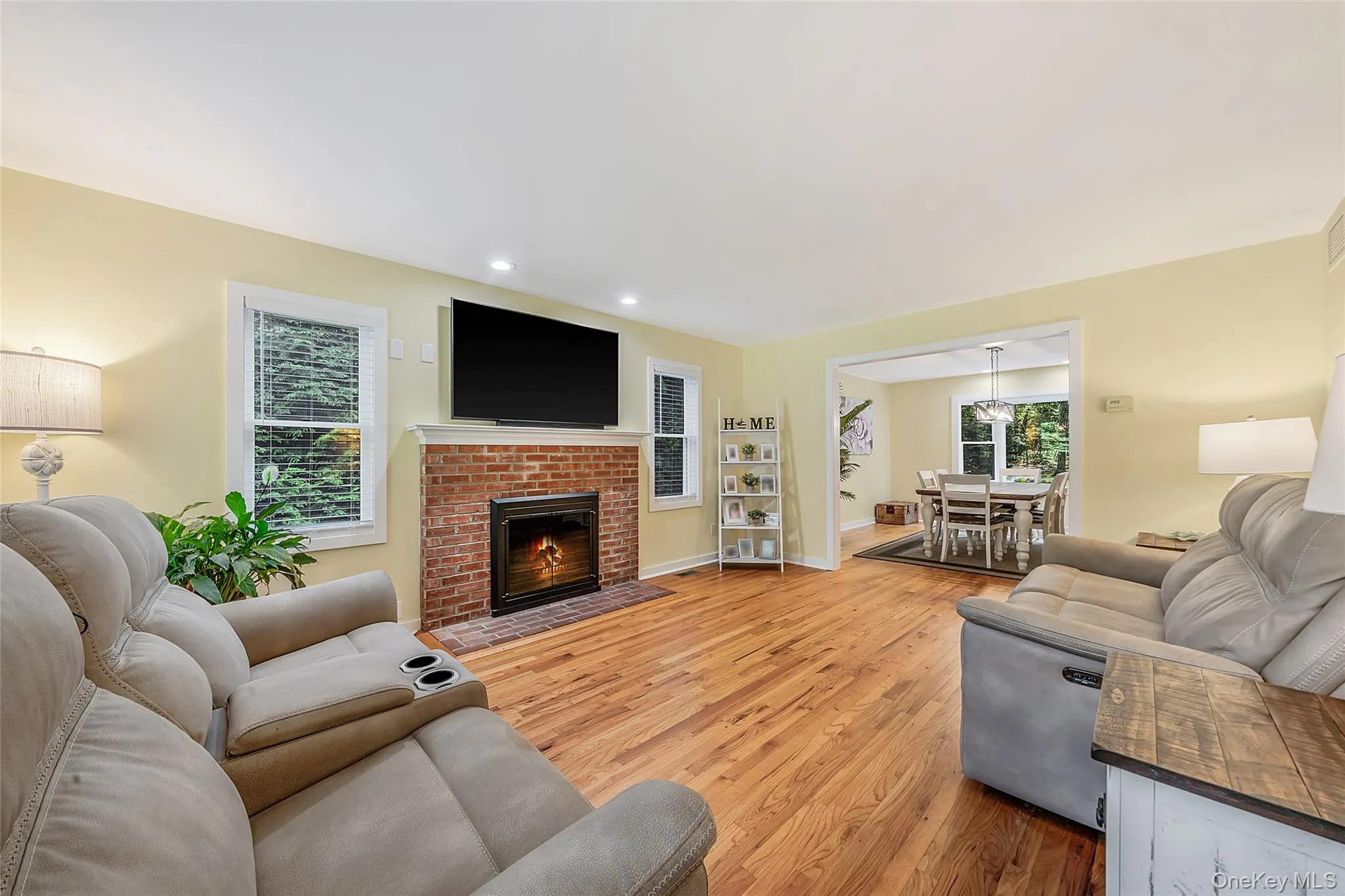 1075 Ships Drive, Southold, NY, 4 Bedrooms Bedrooms, 8 Rooms Rooms,3 BathroomsBathrooms,Residential,For Rent,Ships,0,1016785 1075 Ships Drive, Southold, NY, 4 Bedrooms Bedrooms, 8 Rooms Rooms,3 BathroomsBathrooms,Residential,For Rent,Ships,0,1016785