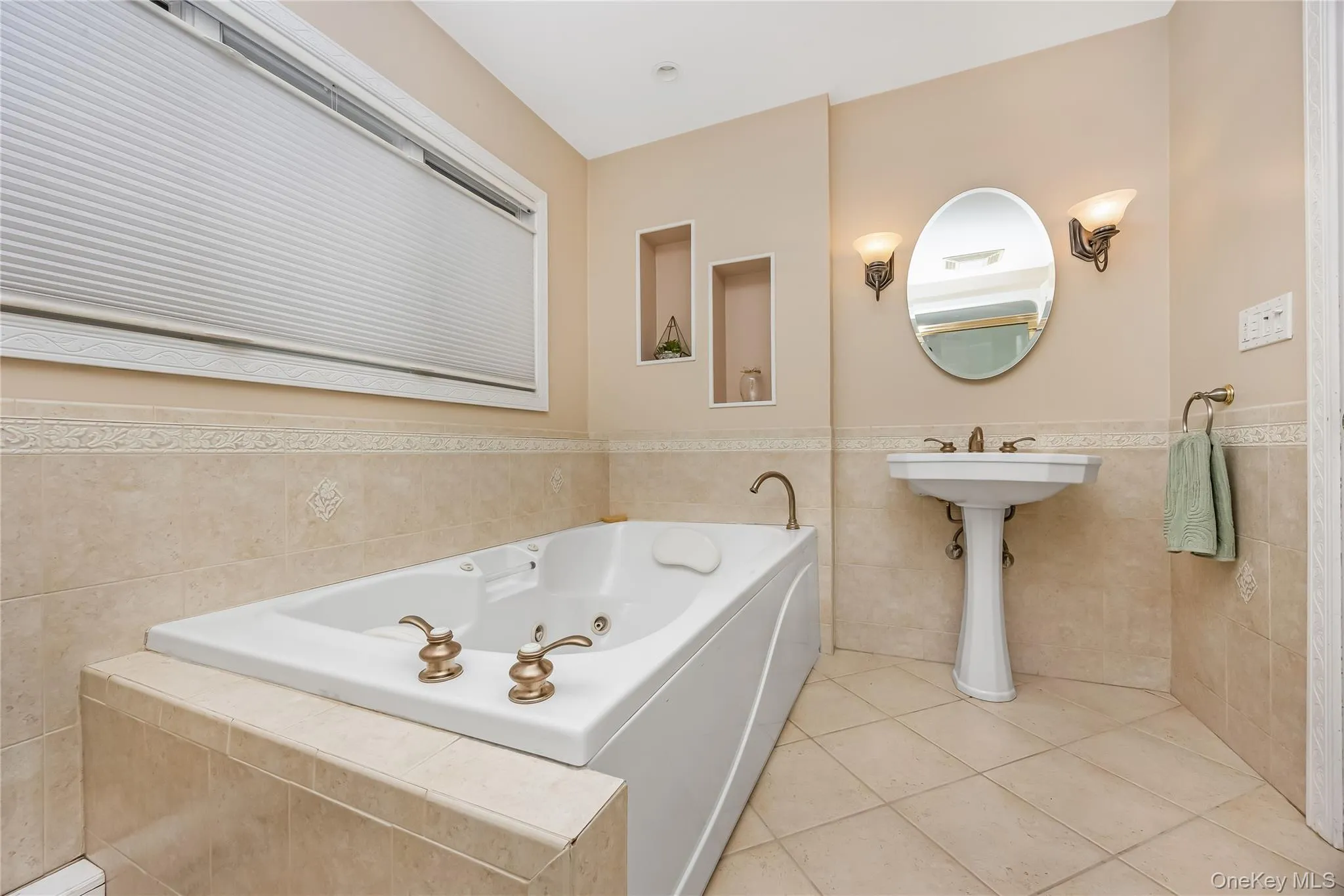 145 Washington Street, Oyster Bay, NY, 4 Bedrooms Bedrooms, 10 Rooms Rooms,3 BathroomsBathrooms,Residential,For Rent,Washington,0,KEY1016787 145 Washington Street, Oyster Bay, NY, 4 Bedrooms Bedrooms, 10 Rooms Rooms,3 BathroomsBathrooms,Residential,For Rent,Washington,0,KEY1016787