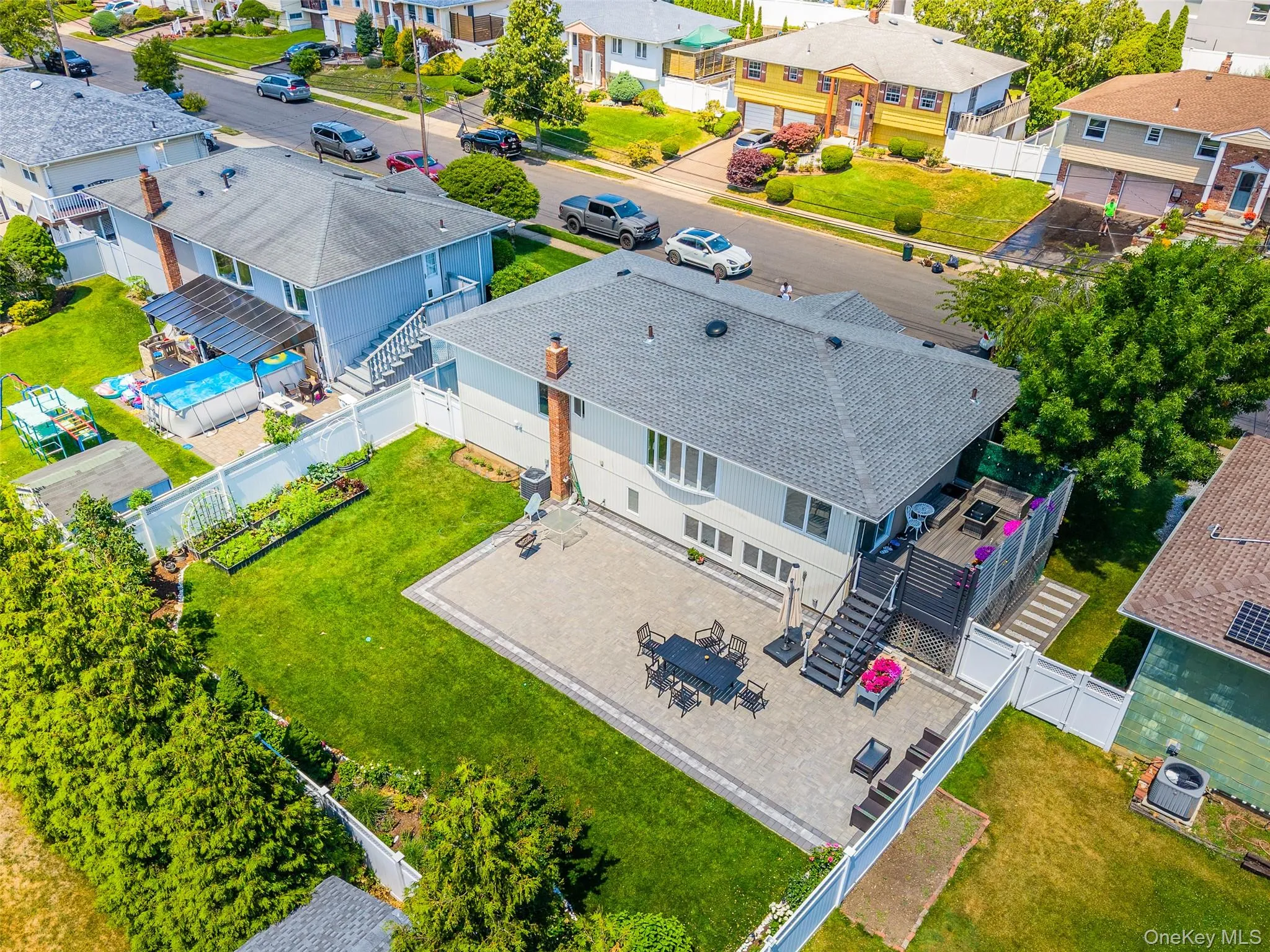 20 Russell Park Road, Oyster Bay, NY, 4 Bedrooms Bedrooms, 8 Rooms Rooms,2 BathroomsBathrooms,Residential,For Rent,Russell Park,0,1016789 20 Russell Park Road, Oyster Bay, NY, 4 Bedrooms Bedrooms, 8 Rooms Rooms,2 BathroomsBathrooms,Residential,For Rent,Russell Park,0,1016789