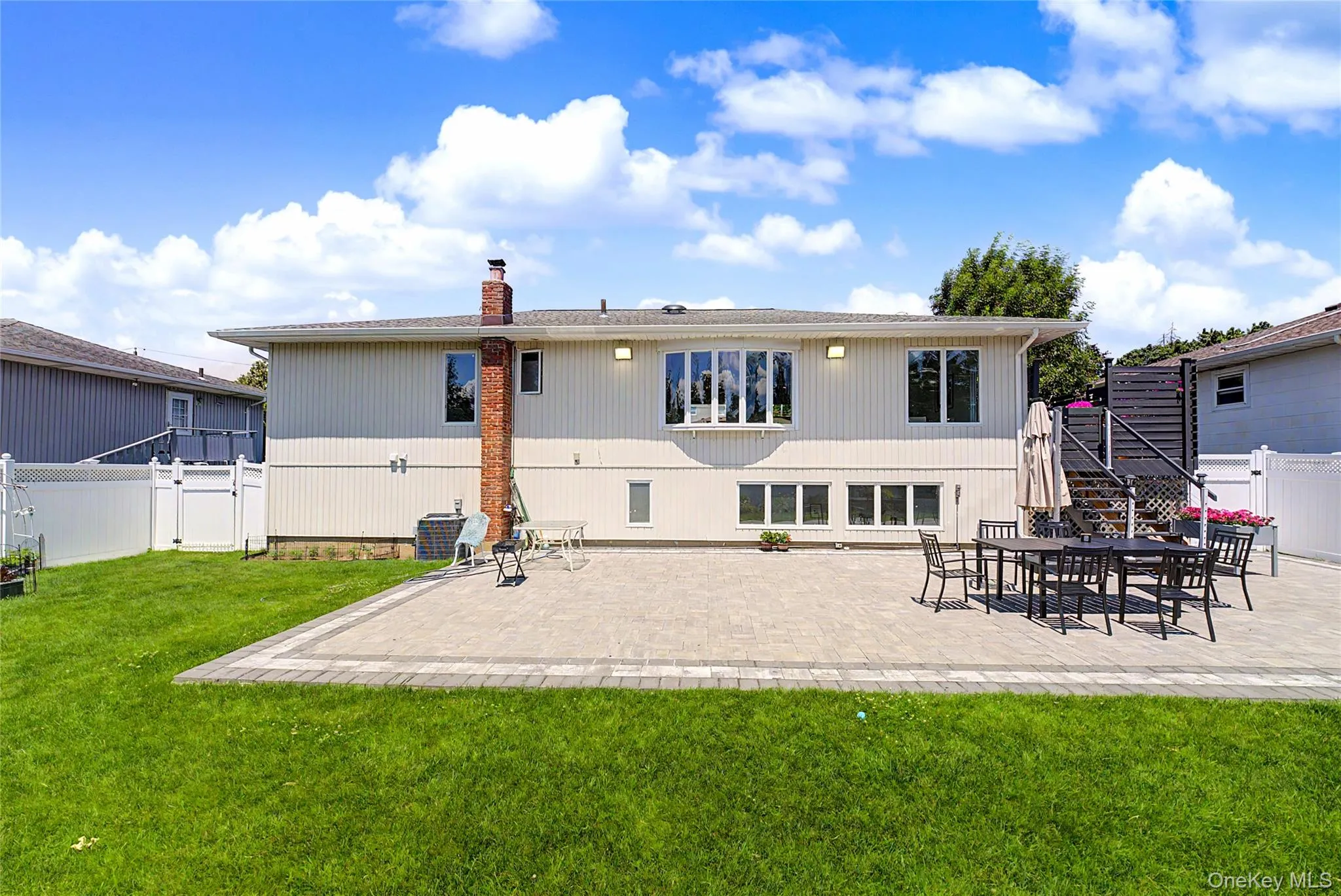 20 Russell Park Road, Oyster Bay, NY, 4 Bedrooms Bedrooms, 8 Rooms Rooms,2 BathroomsBathrooms,Residential,For Rent,Russell Park,0,1016789 20 Russell Park Road, Oyster Bay, NY, 4 Bedrooms Bedrooms, 8 Rooms Rooms,2 BathroomsBathrooms,Residential,For Rent,Russell Park,0,1016789