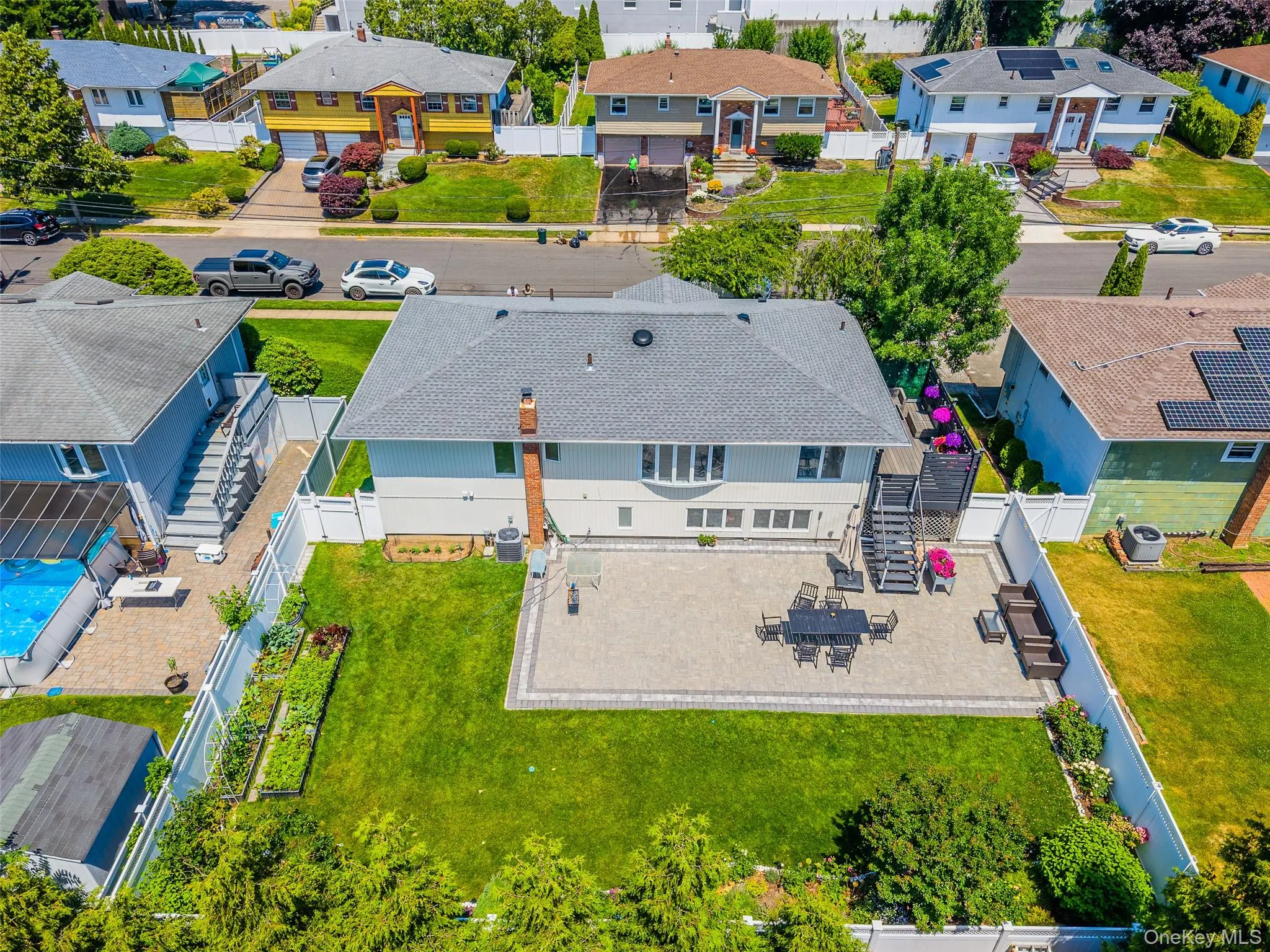 20 Russell Park Road, Oyster Bay, NY, 4 Bedrooms Bedrooms, 8 Rooms Rooms,2 BathroomsBathrooms,Residential,For Rent,Russell Park,0,1016789 20 Russell Park Road, Oyster Bay, NY, 4 Bedrooms Bedrooms, 8 Rooms Rooms,2 BathroomsBathrooms,Residential,For Rent,Russell Park,0,1016789