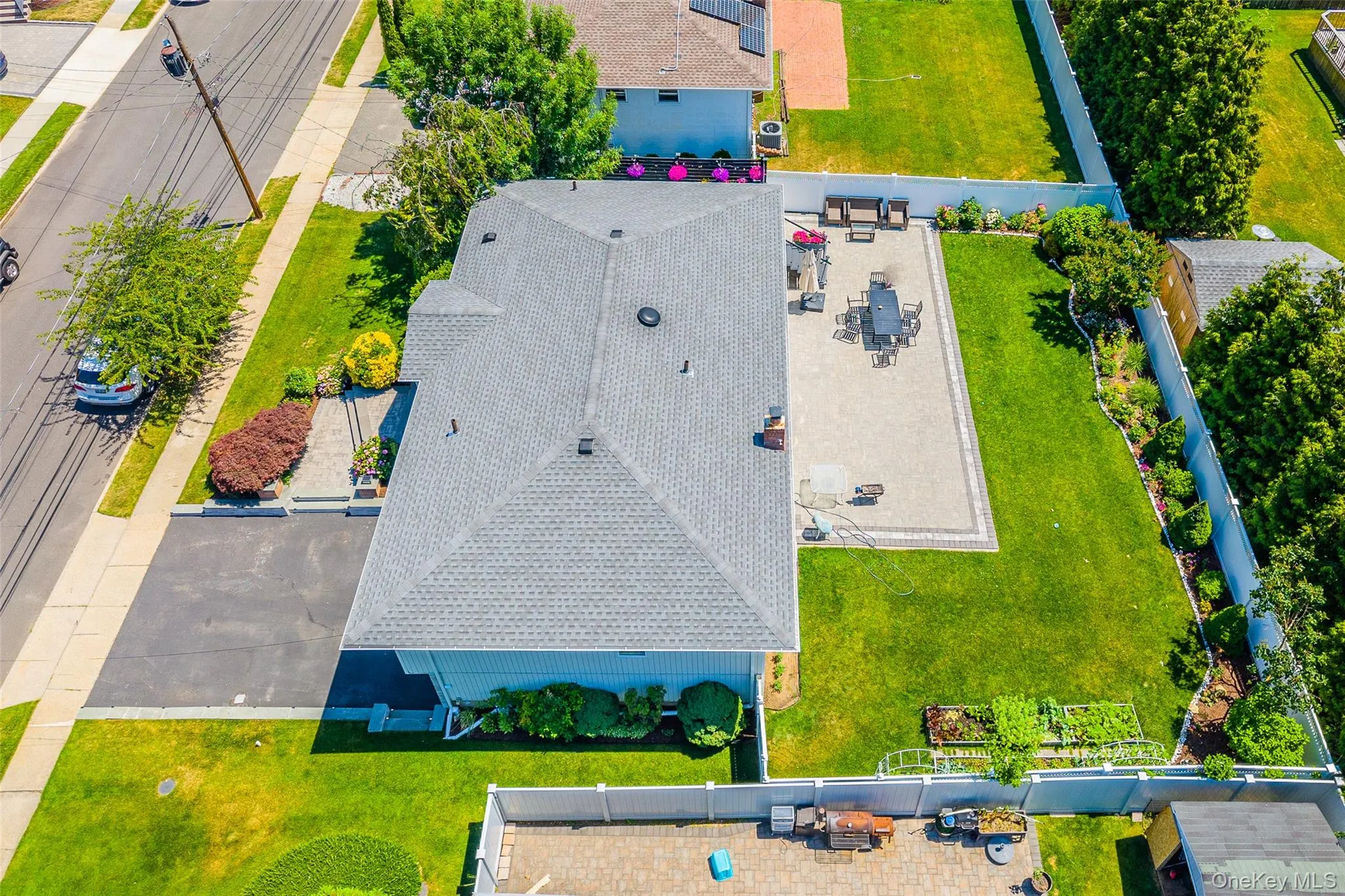 20 Russell Park Road, Oyster Bay, NY, 4 Bedrooms Bedrooms, 8 Rooms Rooms,2 BathroomsBathrooms,Residential,For Rent,Russell Park,0,1016789 20 Russell Park Road, Oyster Bay, NY, 4 Bedrooms Bedrooms, 8 Rooms Rooms,2 BathroomsBathrooms,Residential,For Rent,Russell Park,0,1016789