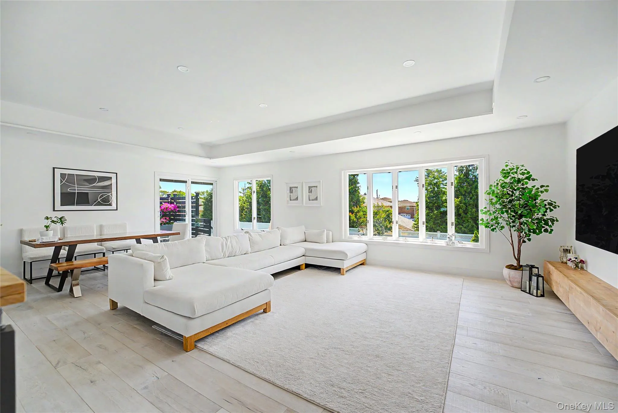 20 Russell Park Road, Oyster Bay, NY, 4 Bedrooms Bedrooms, 8 Rooms Rooms,2 BathroomsBathrooms,Residential,For Rent,Russell Park,0,1016789 20 Russell Park Road, Oyster Bay, NY, 4 Bedrooms Bedrooms, 8 Rooms Rooms,2 BathroomsBathrooms,Residential,For Rent,Russell Park,0,1016789