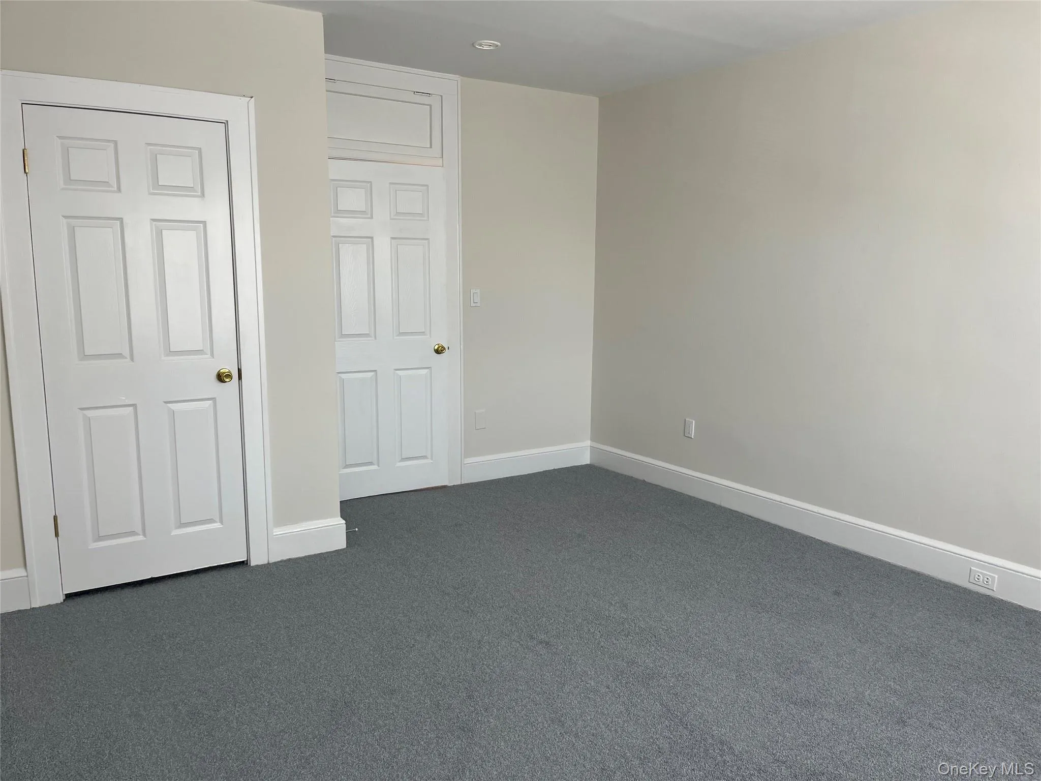 161 Main Street, North Hempstead, NY, 2 Bedrooms Bedrooms, 4 Rooms Rooms,1 BathroomBathrooms,Residential Lease,For Rent,Main,0,1016791 161 Main Street, North Hempstead, NY, 2 Bedrooms Bedrooms, 4 Rooms Rooms,1 BathroomBathrooms,Residential Lease,For Rent,Main,0,1016791