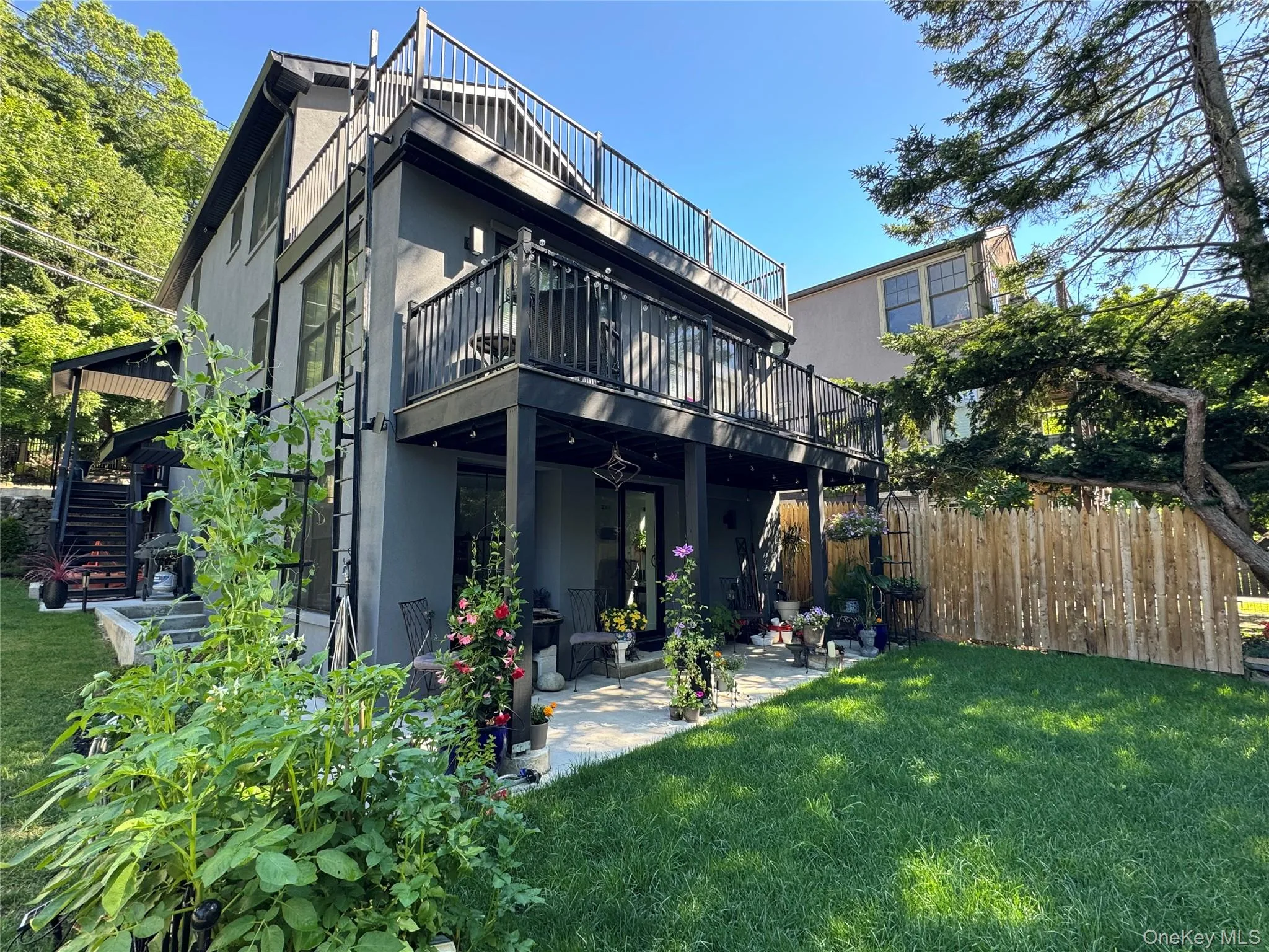 229 Piermont Avenue, Orangetown, NY, 2 Bedrooms Bedrooms, 7 Rooms Rooms,1 BathroomBathrooms,Residential Lease,For Rent,Piermont,0,KEY1016794 229 Piermont Avenue, Orangetown, NY, 2 Bedrooms Bedrooms, 7 Rooms Rooms,1 BathroomBathrooms,Residential Lease,For Rent,Piermont,0,KEY1016794