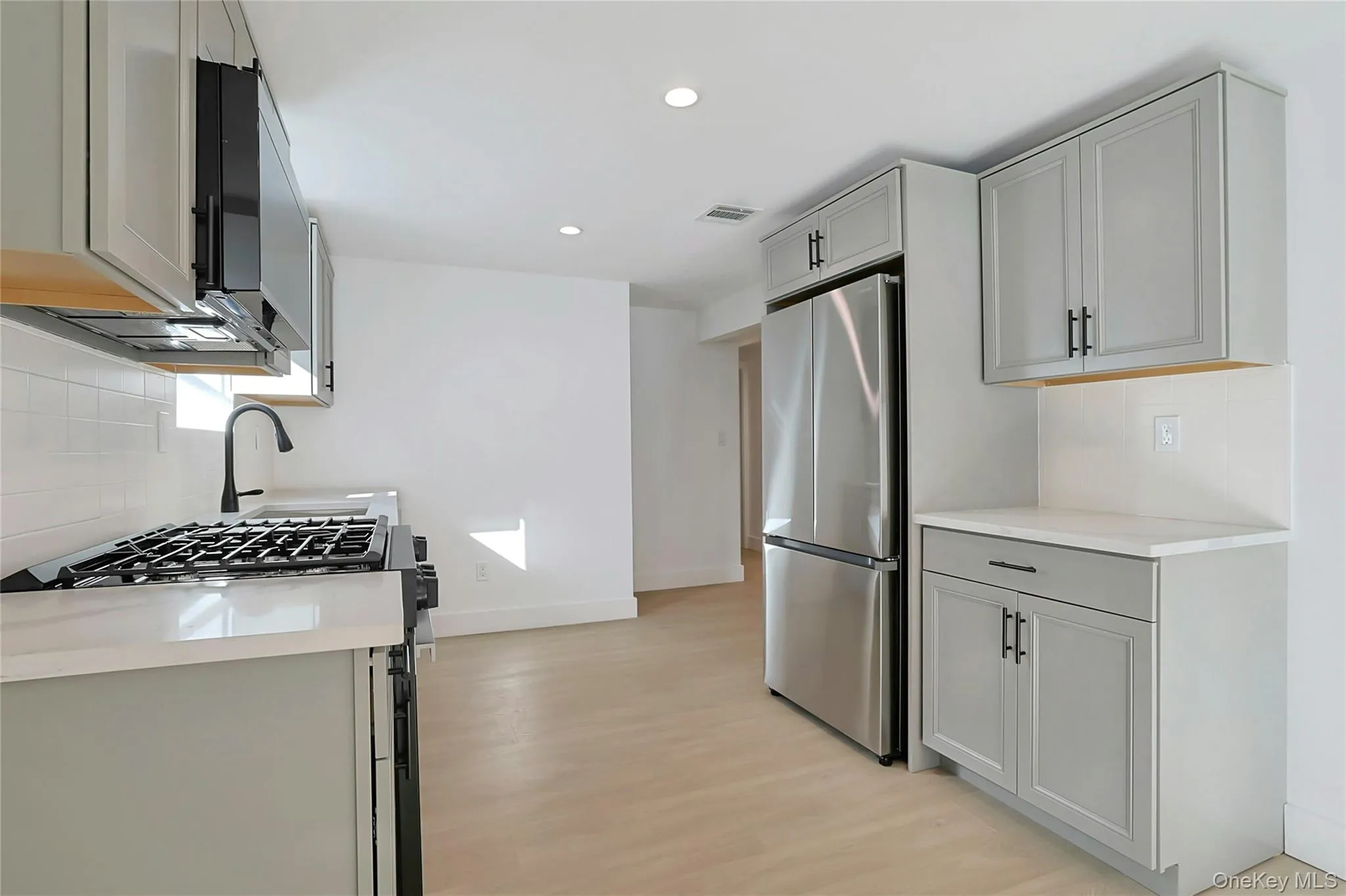 229 Piermont Avenue, Orangetown, NY, 2 Bedrooms Bedrooms, 7 Rooms Rooms,1 BathroomBathrooms,Residential Lease,For Rent,Piermont,0,KEY1016794 229 Piermont Avenue, Orangetown, NY, 2 Bedrooms Bedrooms, 7 Rooms Rooms,1 BathroomBathrooms,Residential Lease,For Rent,Piermont,0,KEY1016794