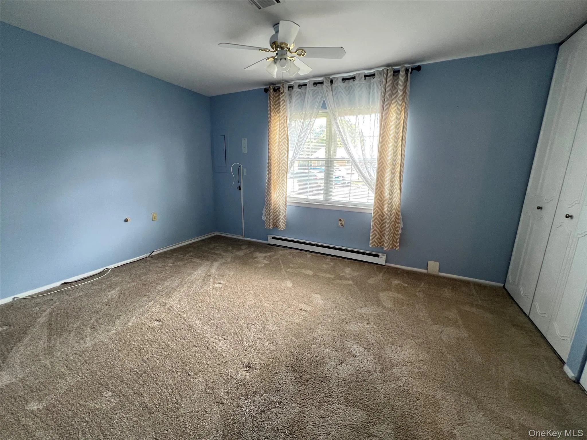 312 Woodbridge Drive, Brookhaven, NY, 1 Bedroom Bedrooms, 4 Rooms Rooms,1 BathroomBathrooms,Residential,For Rent,Woodbridge,0,KEY1016798 312 Woodbridge Drive, Brookhaven, NY, 1 Bedroom Bedrooms, 4 Rooms Rooms,1 BathroomBathrooms,Residential,For Rent,Woodbridge,0,KEY1016798