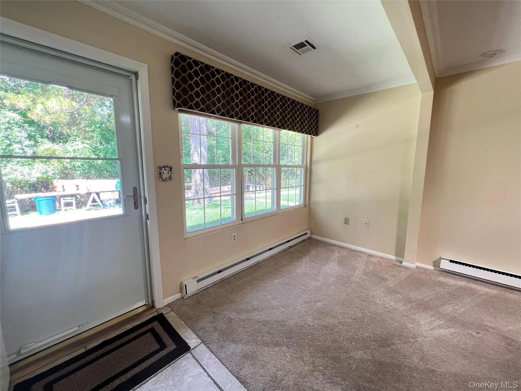 312 Woodbridge Drive, Brookhaven, NY, 1 Bedroom Bedrooms, 4 Rooms Rooms,1 BathroomBathrooms,Residential,For Rent,Woodbridge,0,KEY1016798 312 Woodbridge Drive, Brookhaven, NY, 1 Bedroom Bedrooms, 4 Rooms Rooms,1 BathroomBathrooms,Residential,For Rent,Woodbridge,0,KEY1016798