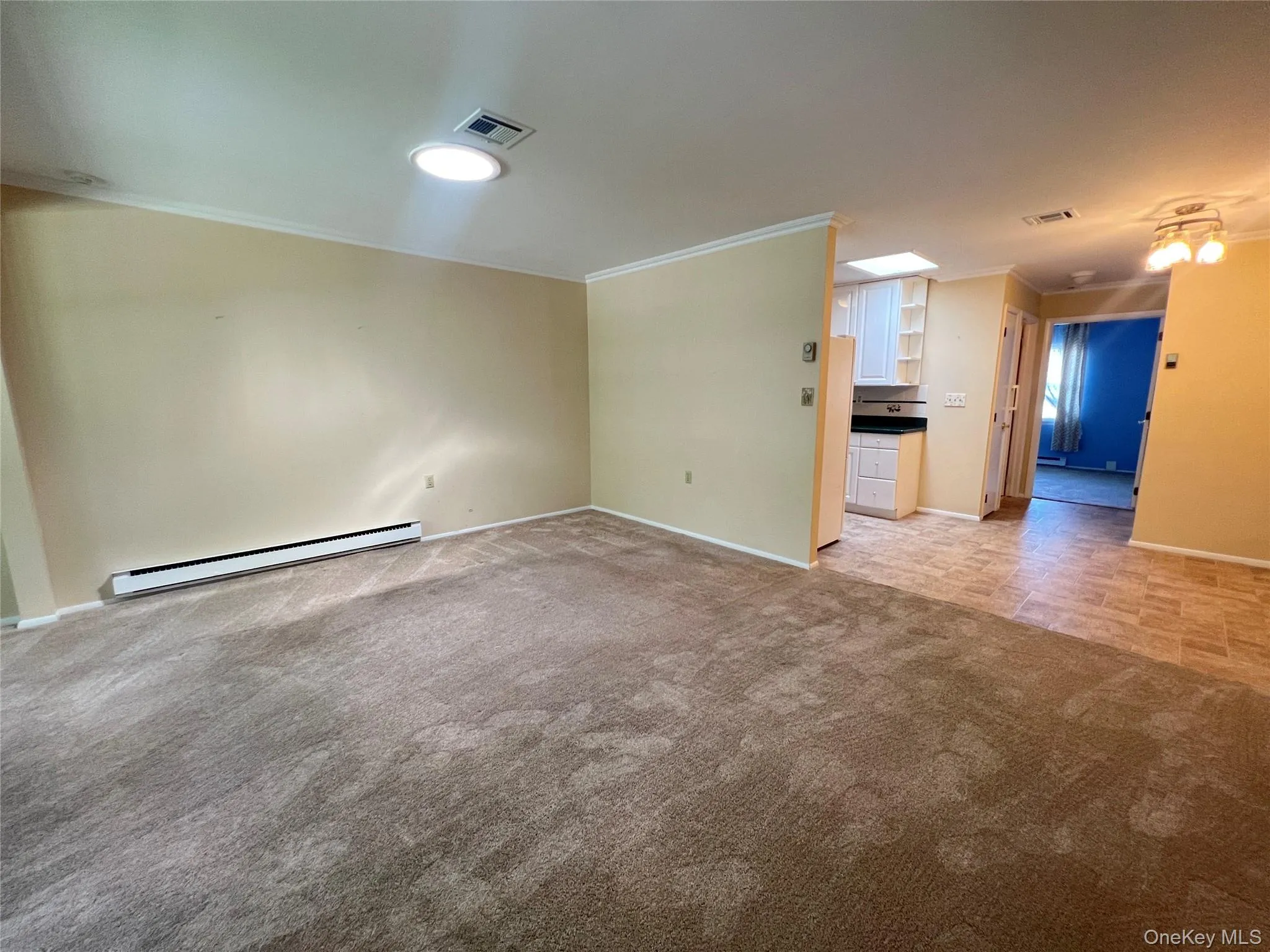 312 Woodbridge Drive, Brookhaven, NY, 1 Bedroom Bedrooms, 4 Rooms Rooms,1 BathroomBathrooms,Residential,For Rent,Woodbridge,0,KEY1016798 312 Woodbridge Drive, Brookhaven, NY, 1 Bedroom Bedrooms, 4 Rooms Rooms,1 BathroomBathrooms,Residential,For Rent,Woodbridge,0,KEY1016798